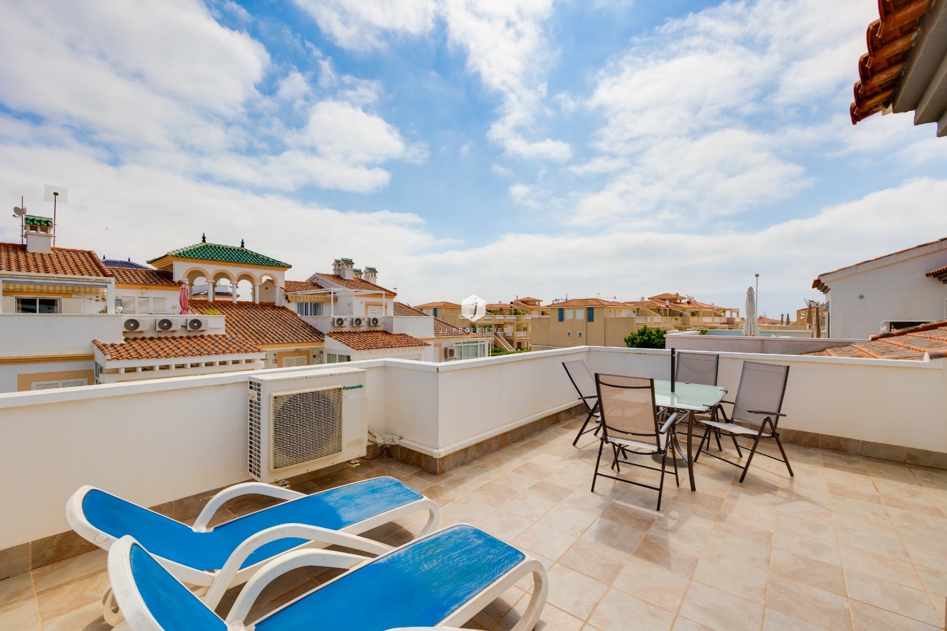 Aus zweiter Hand - Wohnung -
Orihuela Costa - Costa Blanca