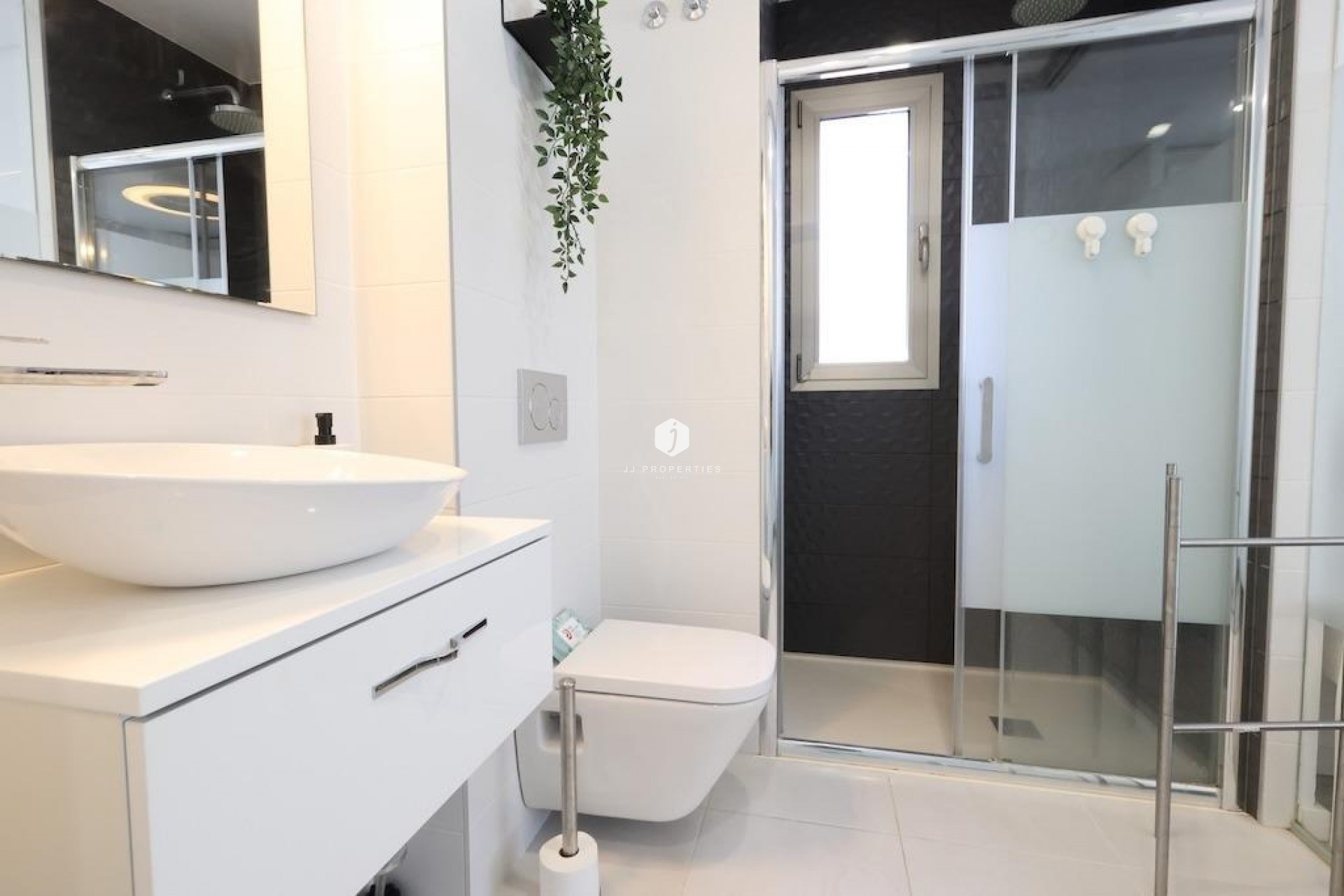 Aus zweiter Hand - Wohnung -
Orihuela Costa - Costa Blanca
