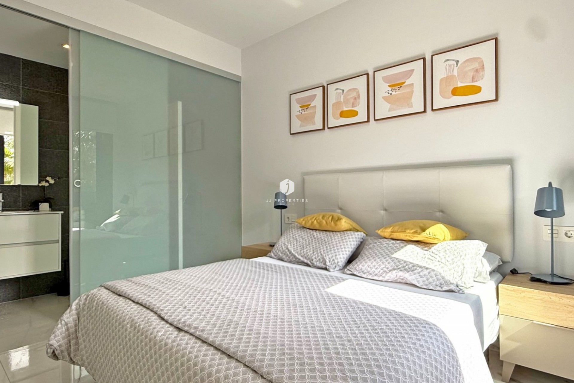 Aus zweiter Hand - Wohnung -
Orihuela Costa - Costa Blanca