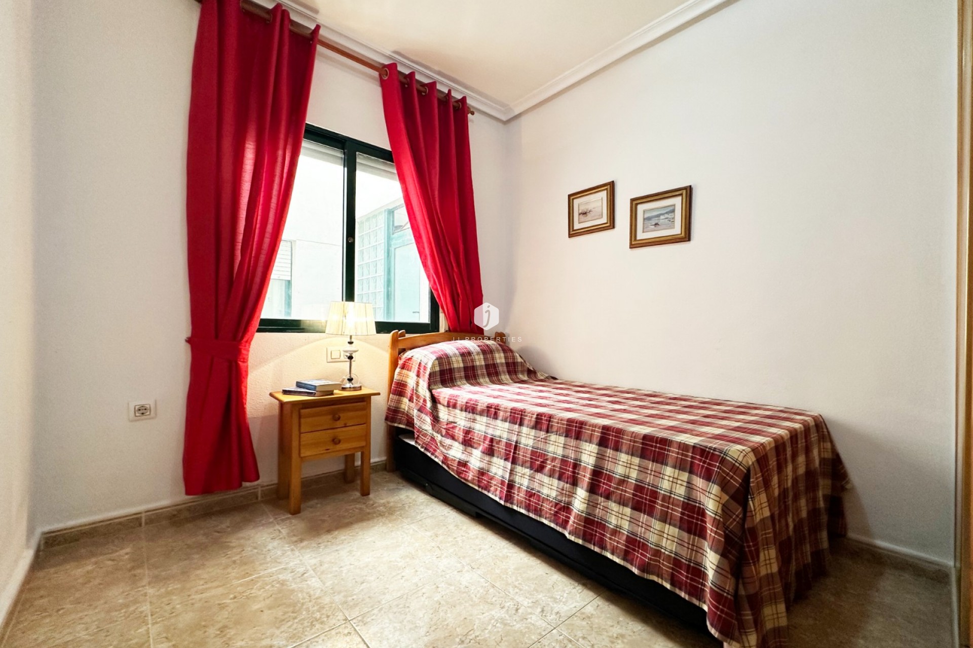Aus zweiter Hand - Wohnung -
Orihuela Costa - Costa Blanca