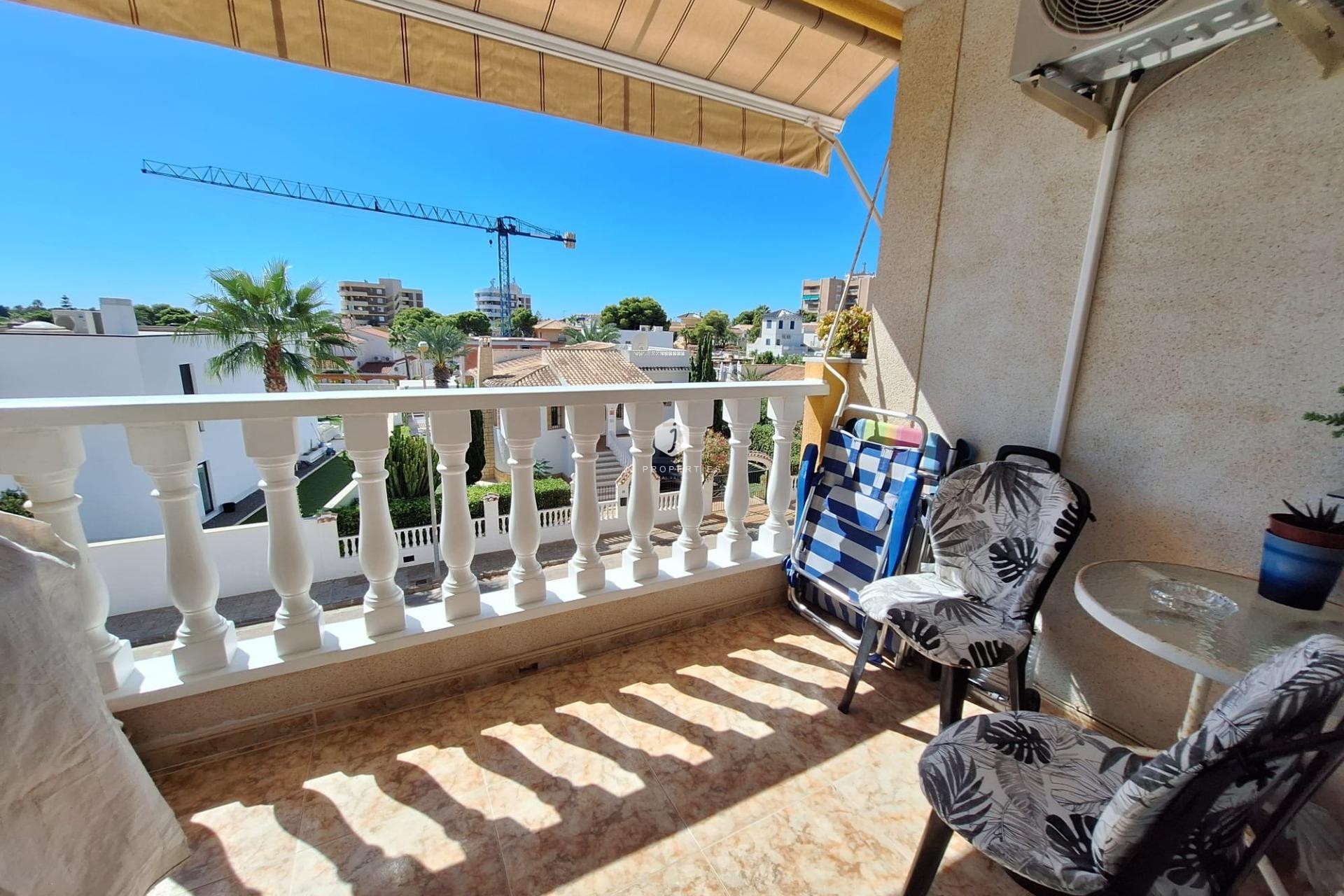 Aus zweiter Hand - Wohnung -
Orihuela Costa - La Zenia