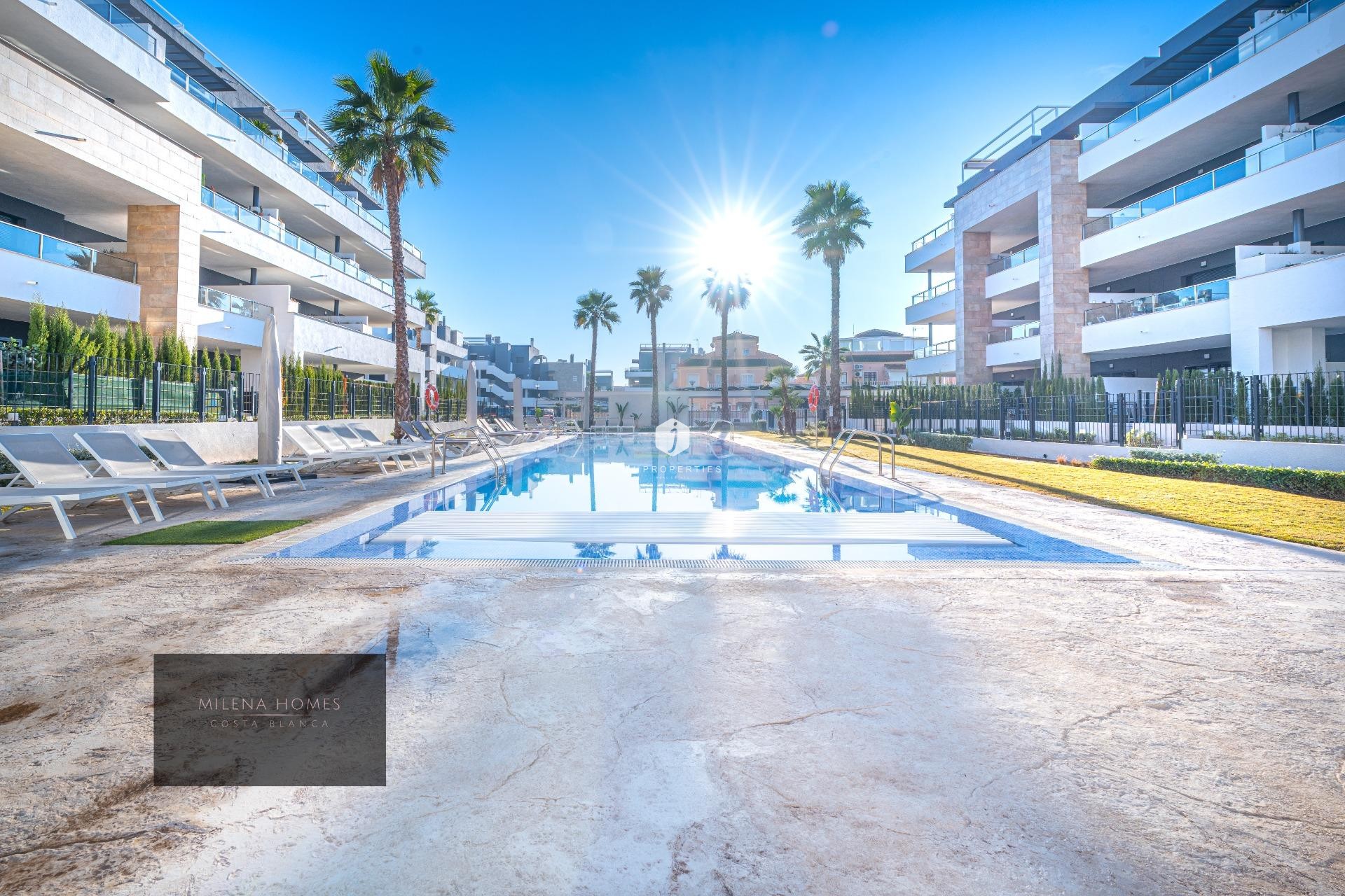 Aus zweiter Hand - Wohnung -
Orihuela Costa - La Zenia