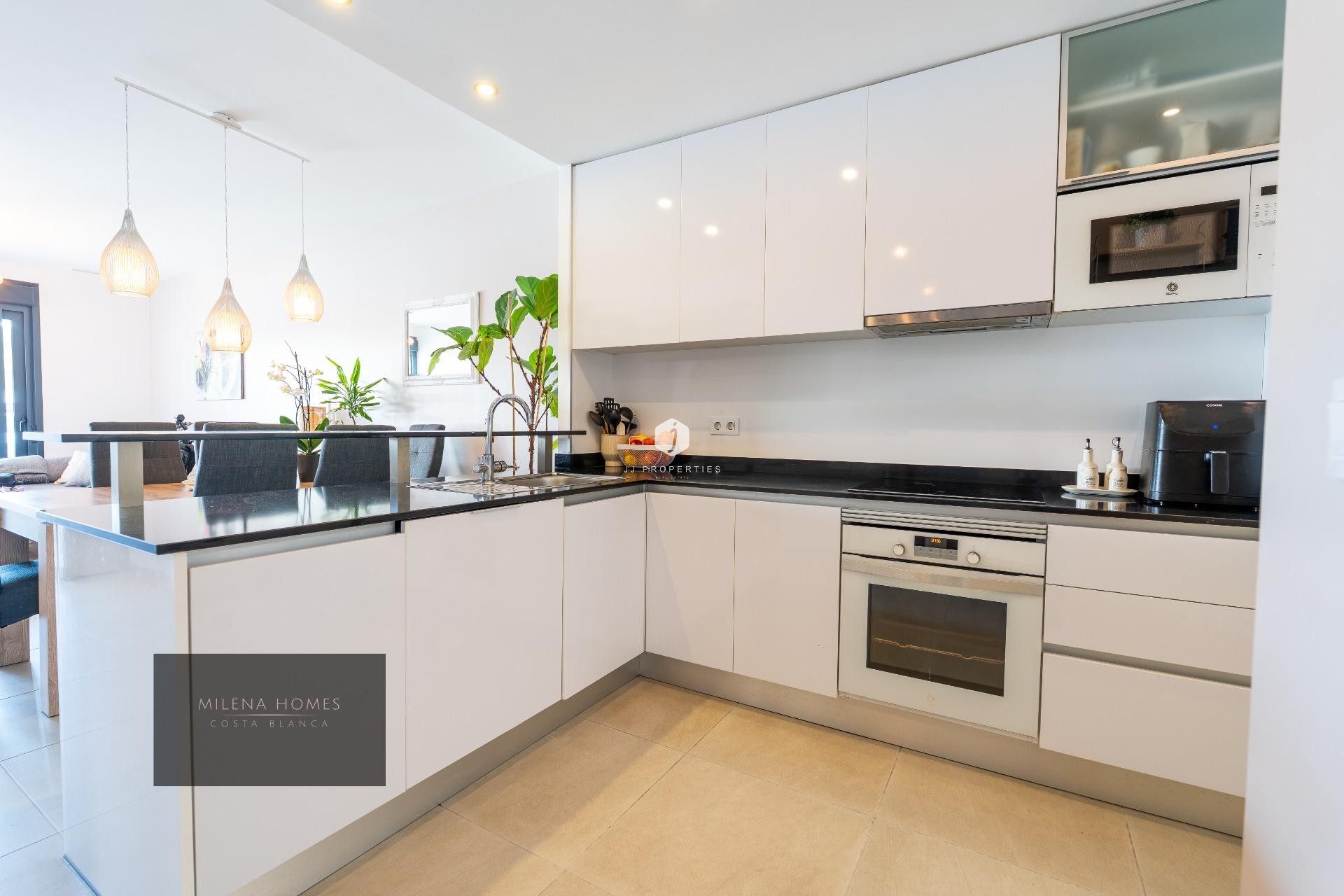 Aus zweiter Hand - Wohnung -
Orihuela Costa - La Zenia