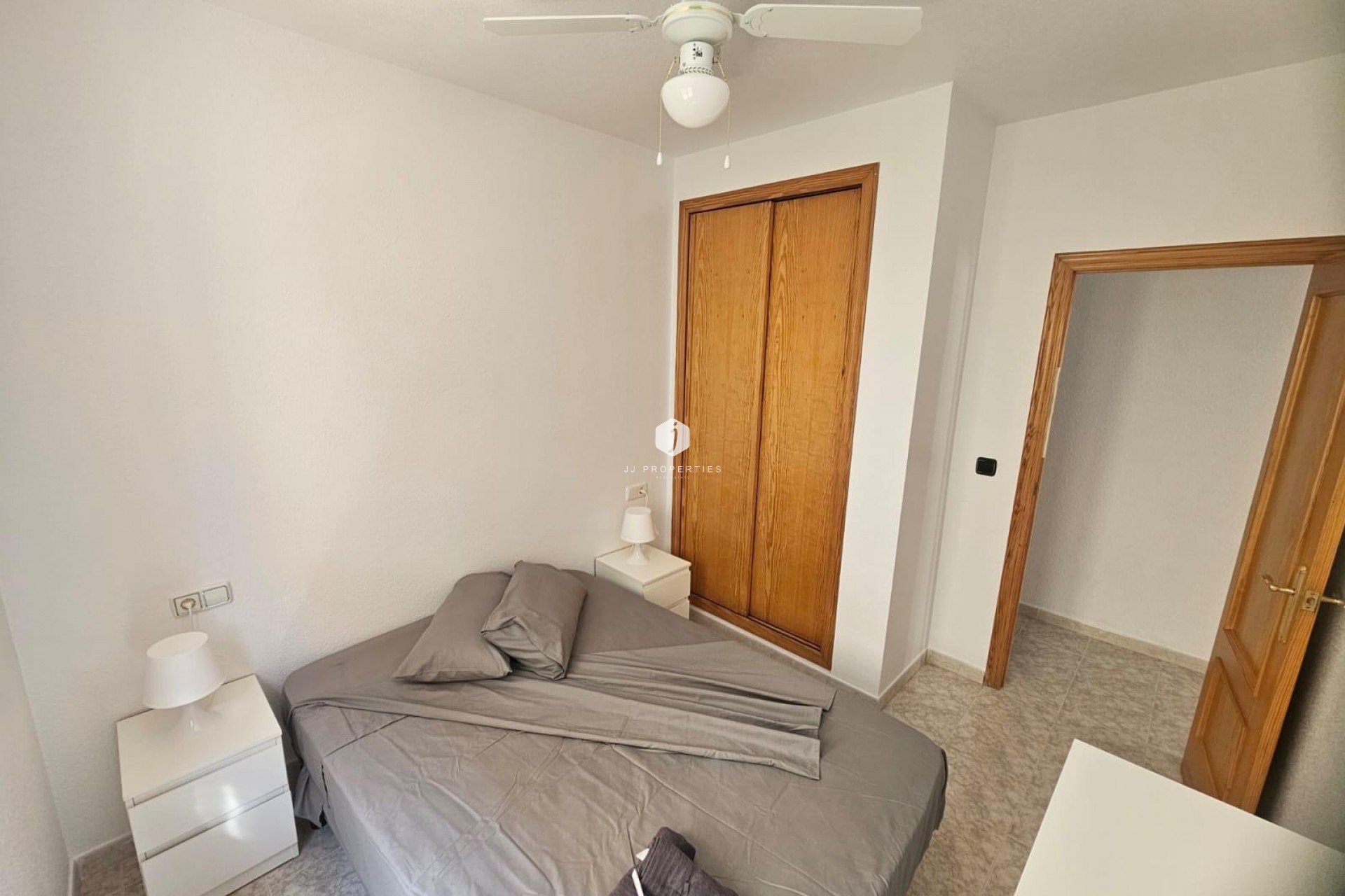 Aus zweiter Hand - Wohnung -
Orihuela Costa - La Zenia