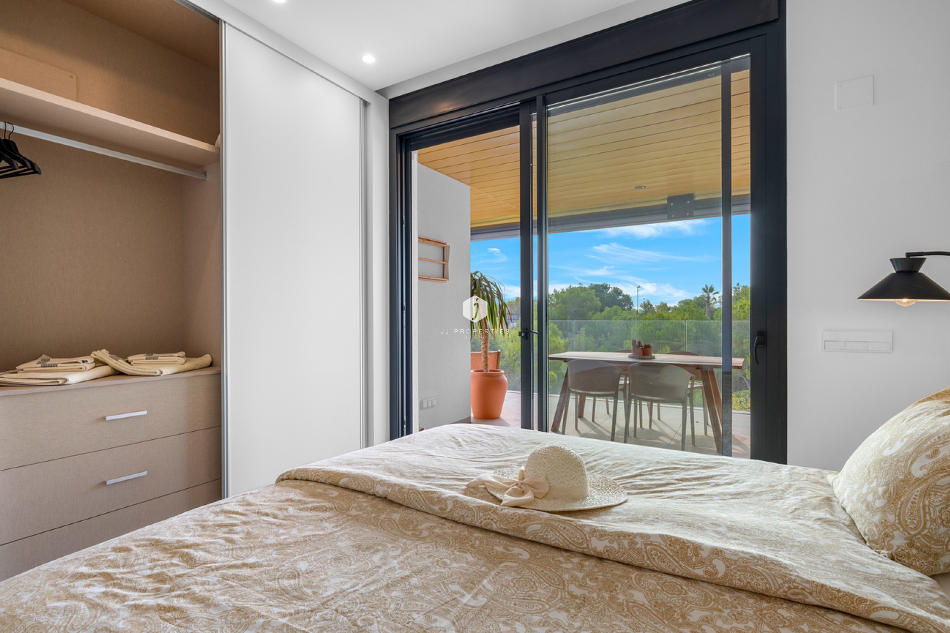 Aus zweiter Hand - Wohnung -
Orihuela Costa - Las Colinas Golf
