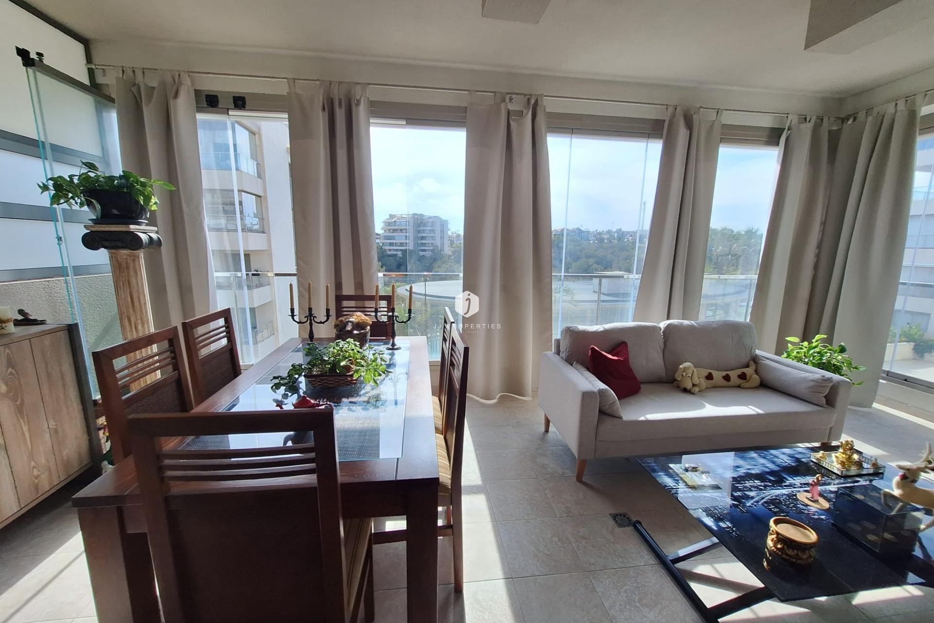 Aus zweiter Hand - Wohnung -
Orihuela Costa - Los Dolses