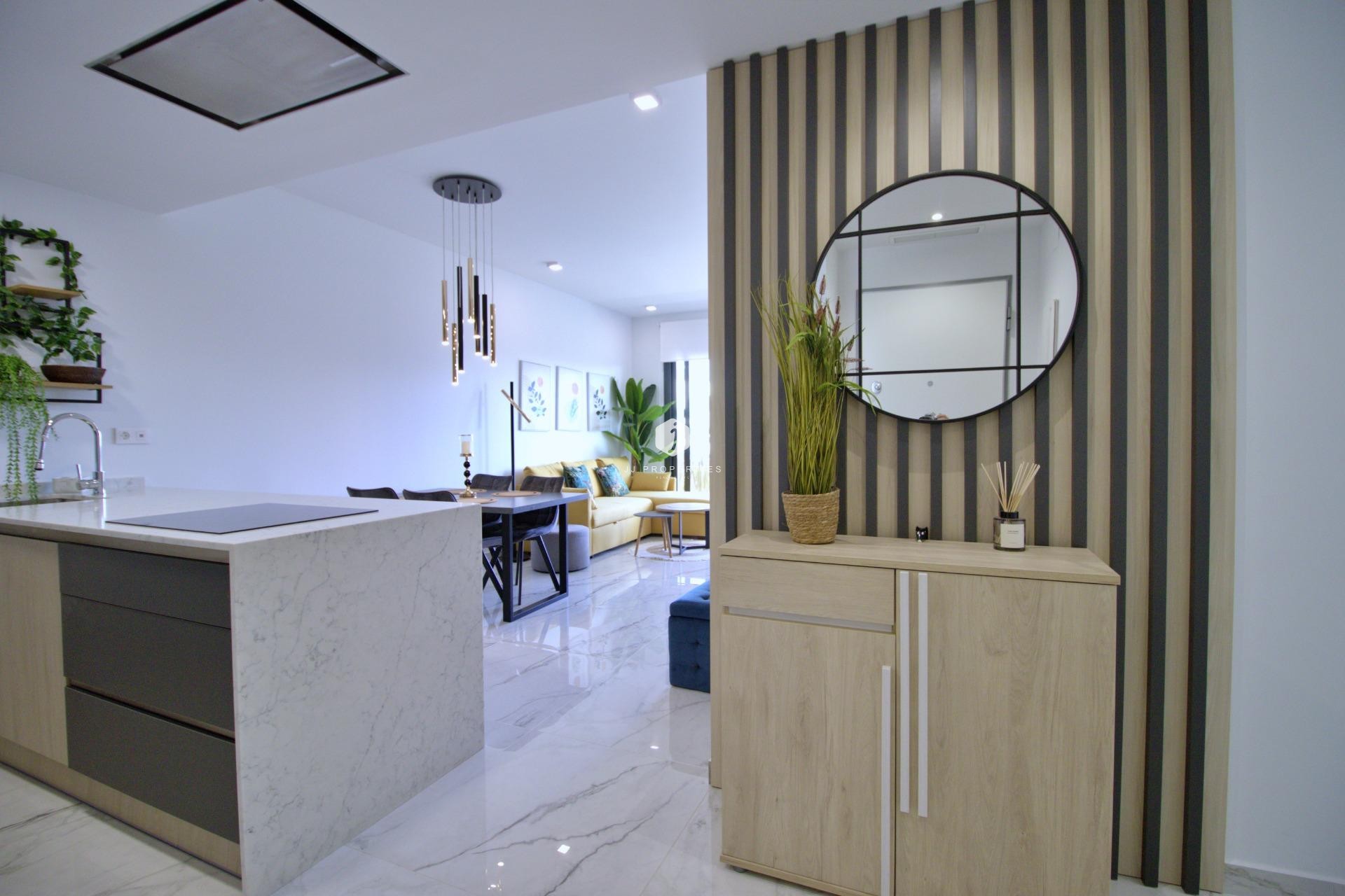 Aus zweiter Hand - Wohnung -
Orihuela Costa - Punta Prima