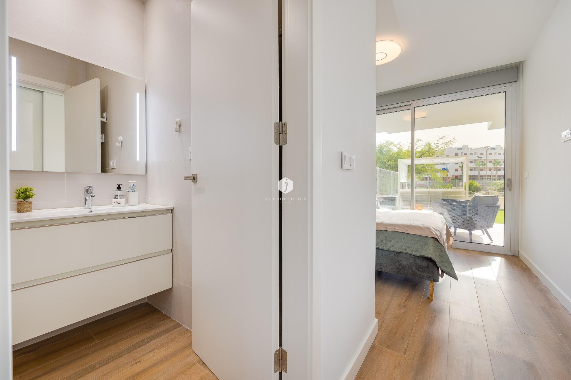 Aus zweiter Hand - Wohnung -
Orihuela Costa - Villamartín-las Filipinas