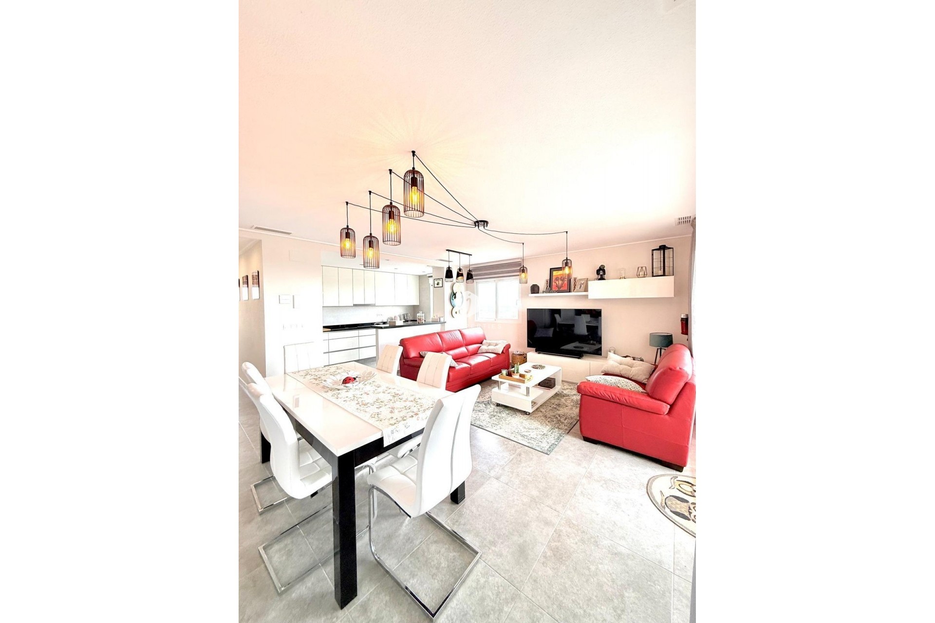 Aus zweiter Hand - Wohnung -
Orihuela Costa - Villamartín-las Filipinas