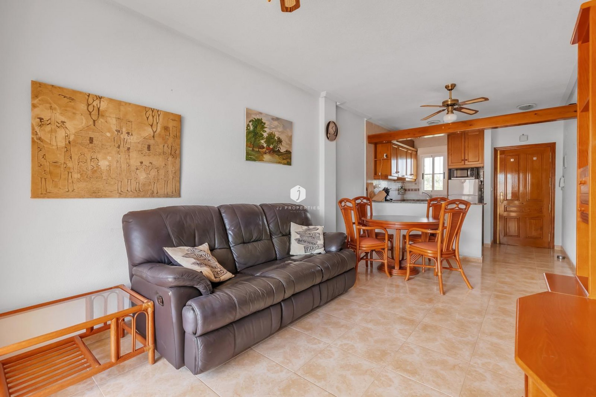 Aus zweiter Hand - Wohnung -
Orihuela Costa - Villamartín
