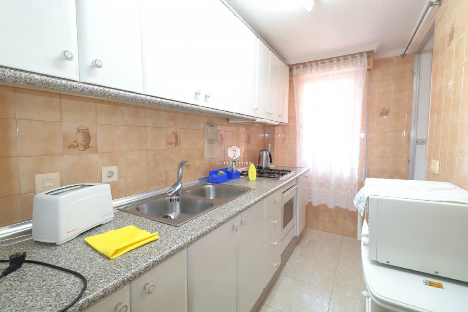 Aus zweiter Hand - Wohnung -
Playa Del Acequion - Costa Blanca