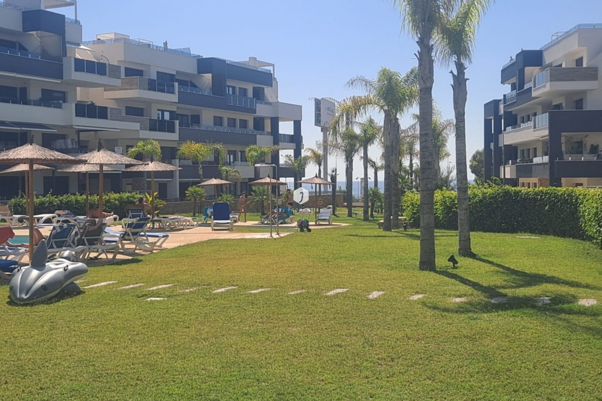 Aus zweiter Hand - Wohnung -
Playa Flamenca - Costa Blanca
