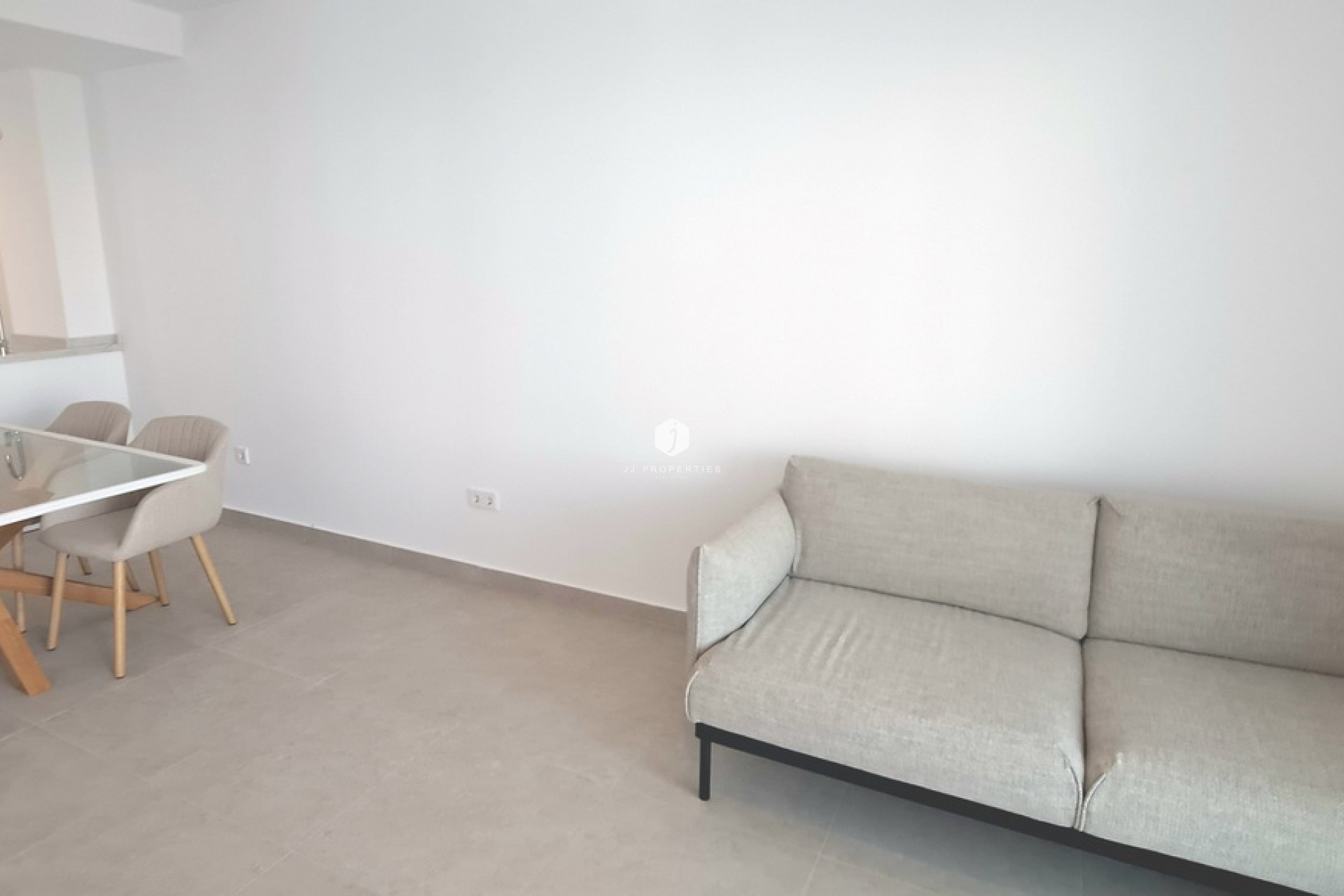 Aus zweiter Hand - Wohnung -
Playa Flamenca - Costa Blanca