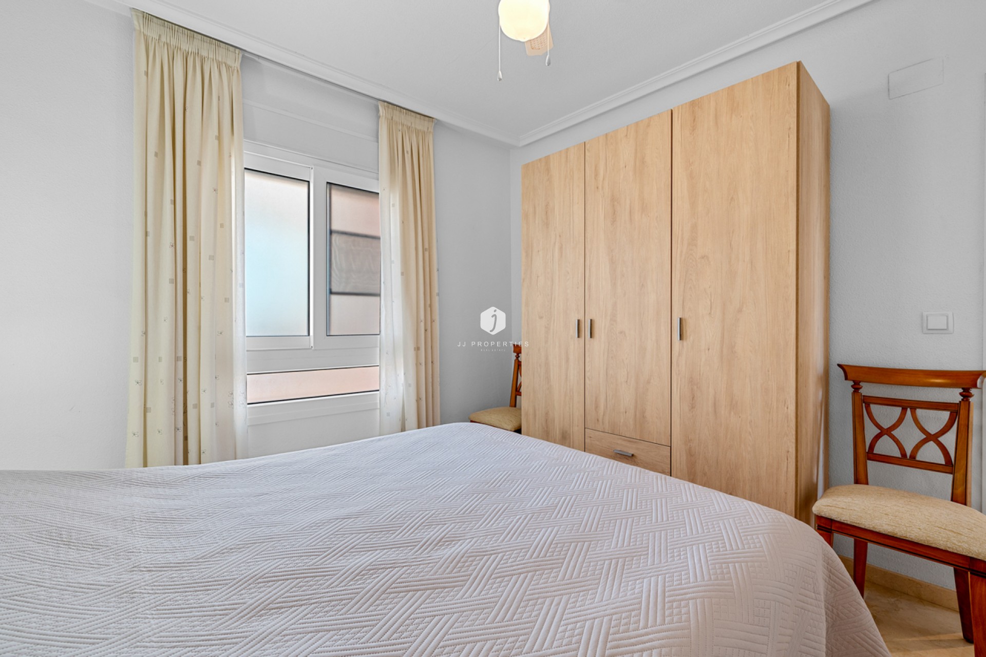 Aus zweiter Hand - Wohnung -
Playa Flamenca - Costa Blanca