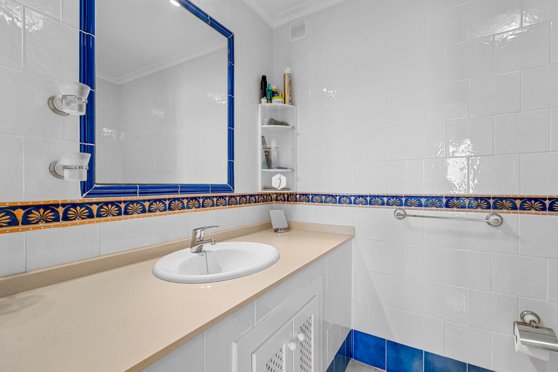 Aus zweiter Hand - Wohnung -
Playa Flamenca - Costa Blanca