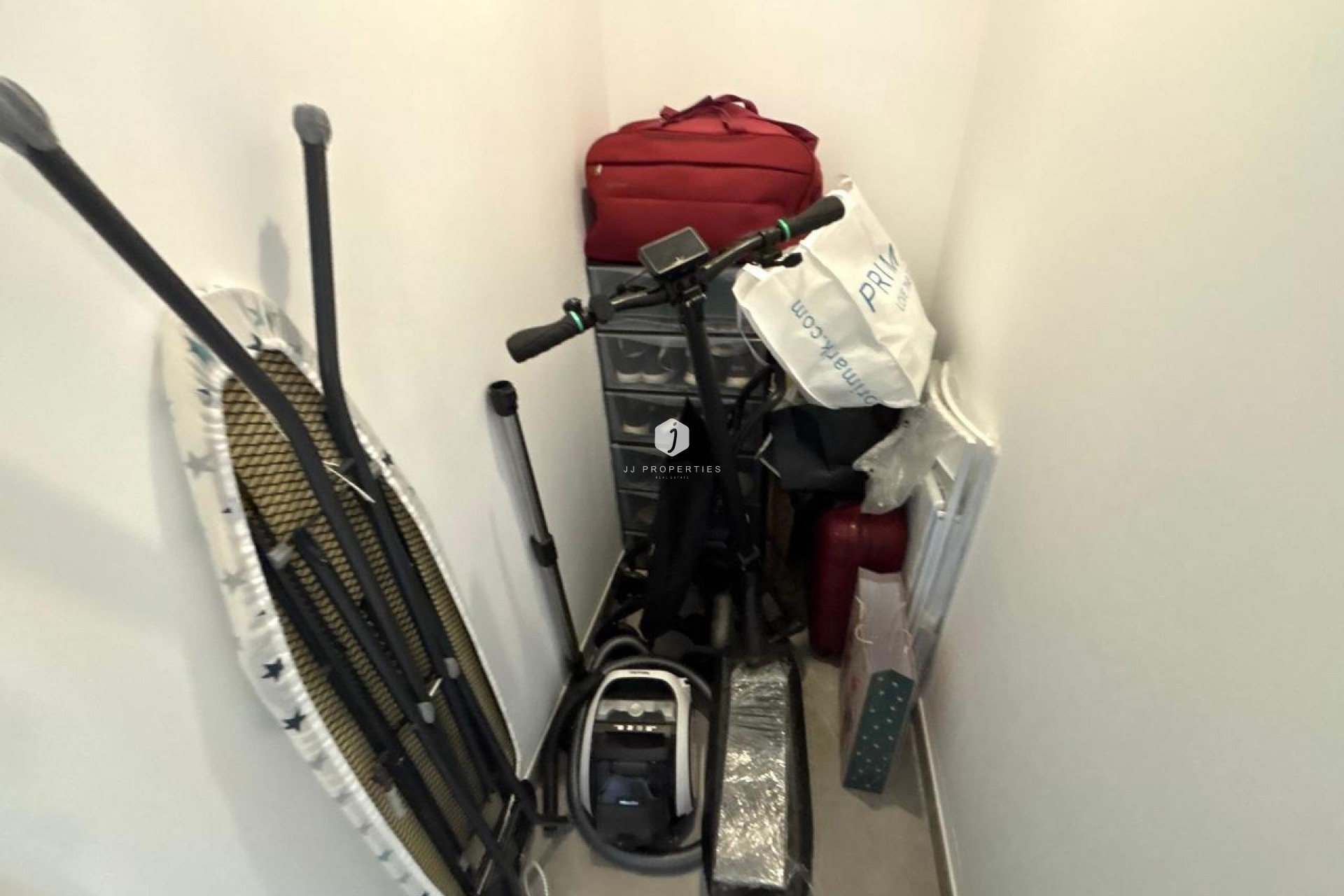 Aus zweiter Hand - Wohnung -
Playa Flamenca - Costa Blanca