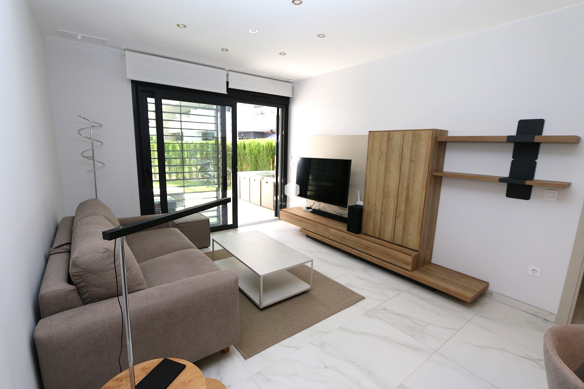 Aus zweiter Hand - Wohnung -
Playa Flamenca - Costa Blanca