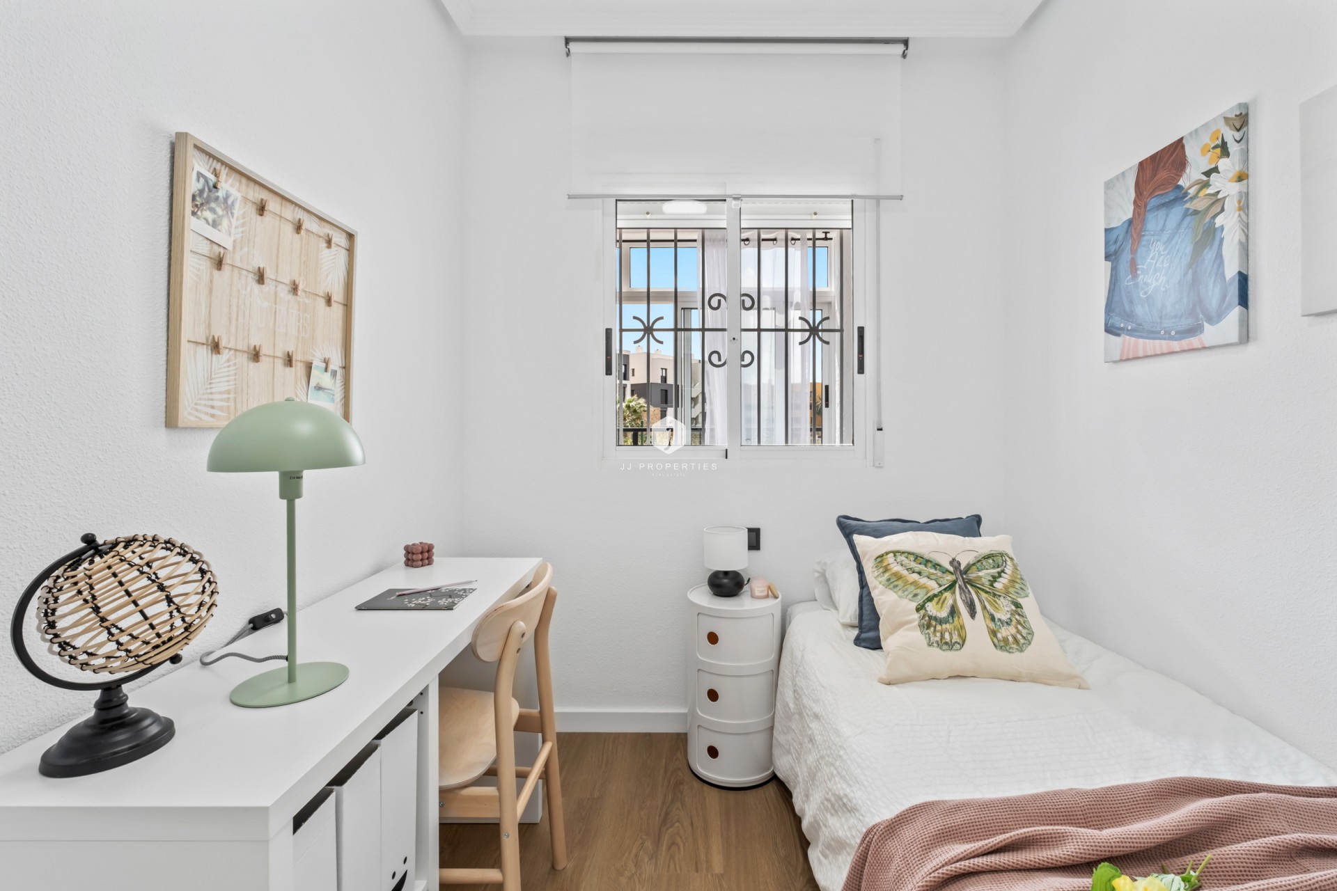 Aus zweiter Hand - Wohnung -
Playa Flamenca - Costa Blanca