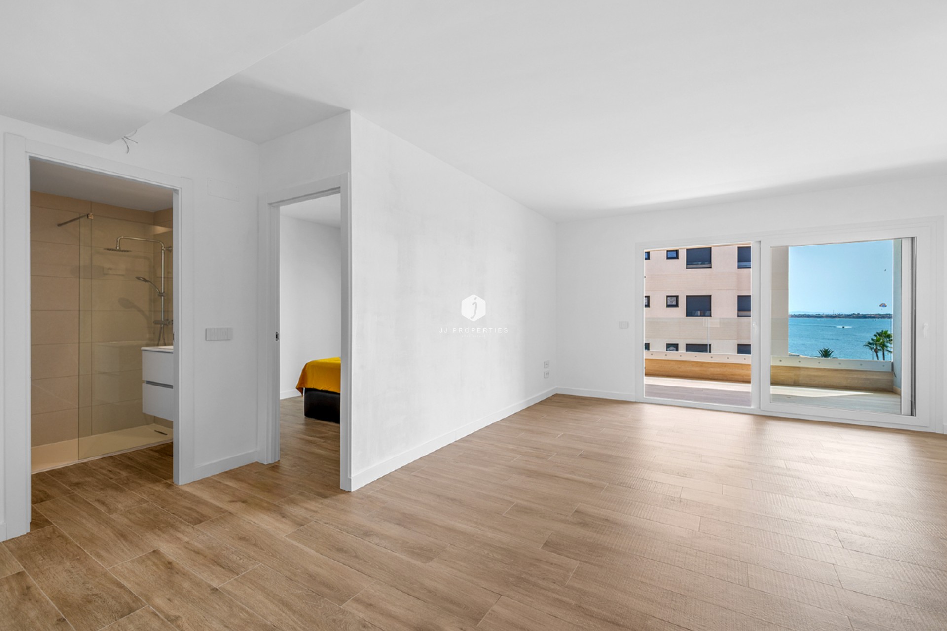 Aus zweiter Hand - Wohnung -
Punta Prima - Costa Blanca