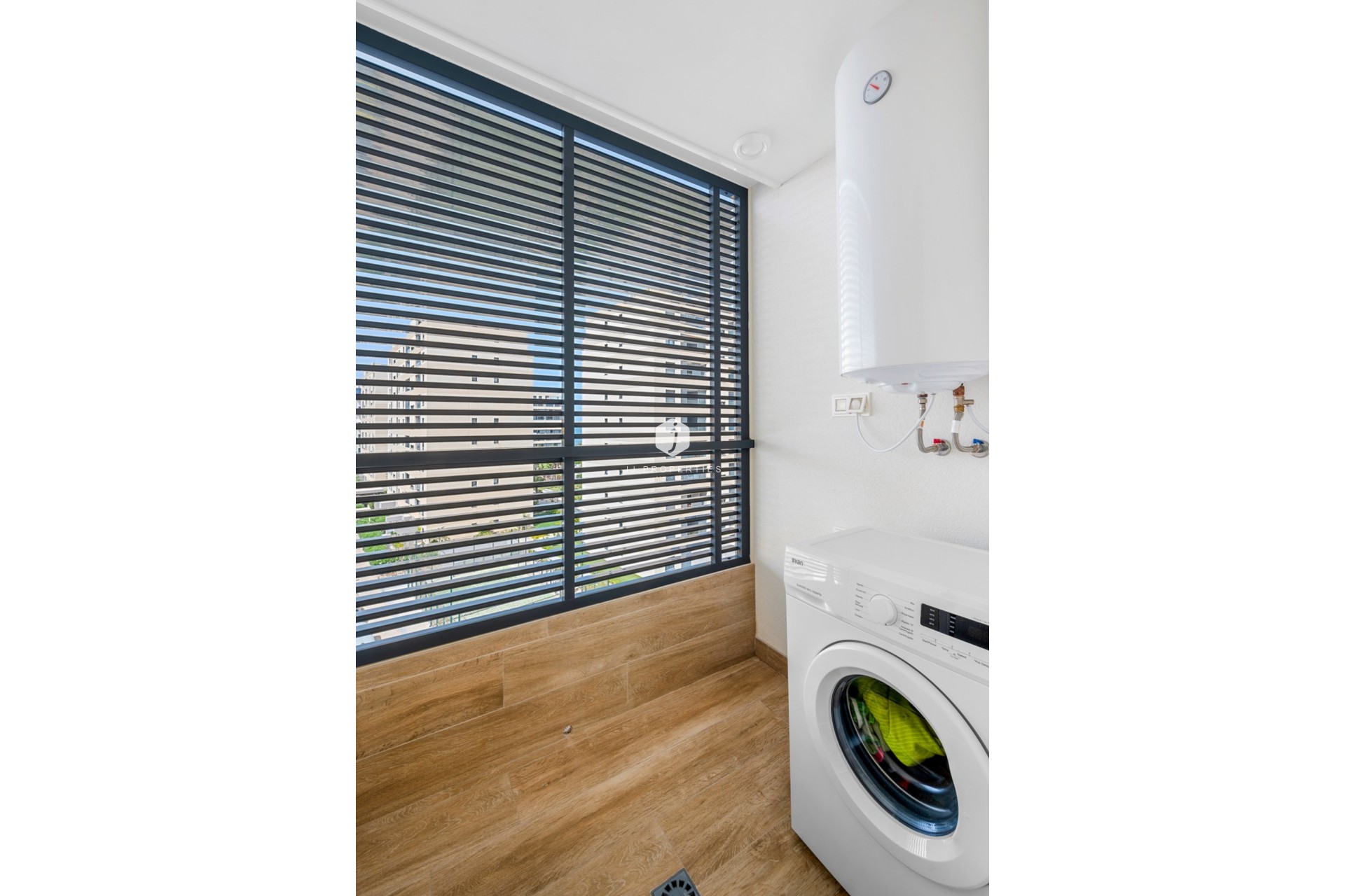 Aus zweiter Hand - Wohnung -
Punta Prima - Costa Blanca