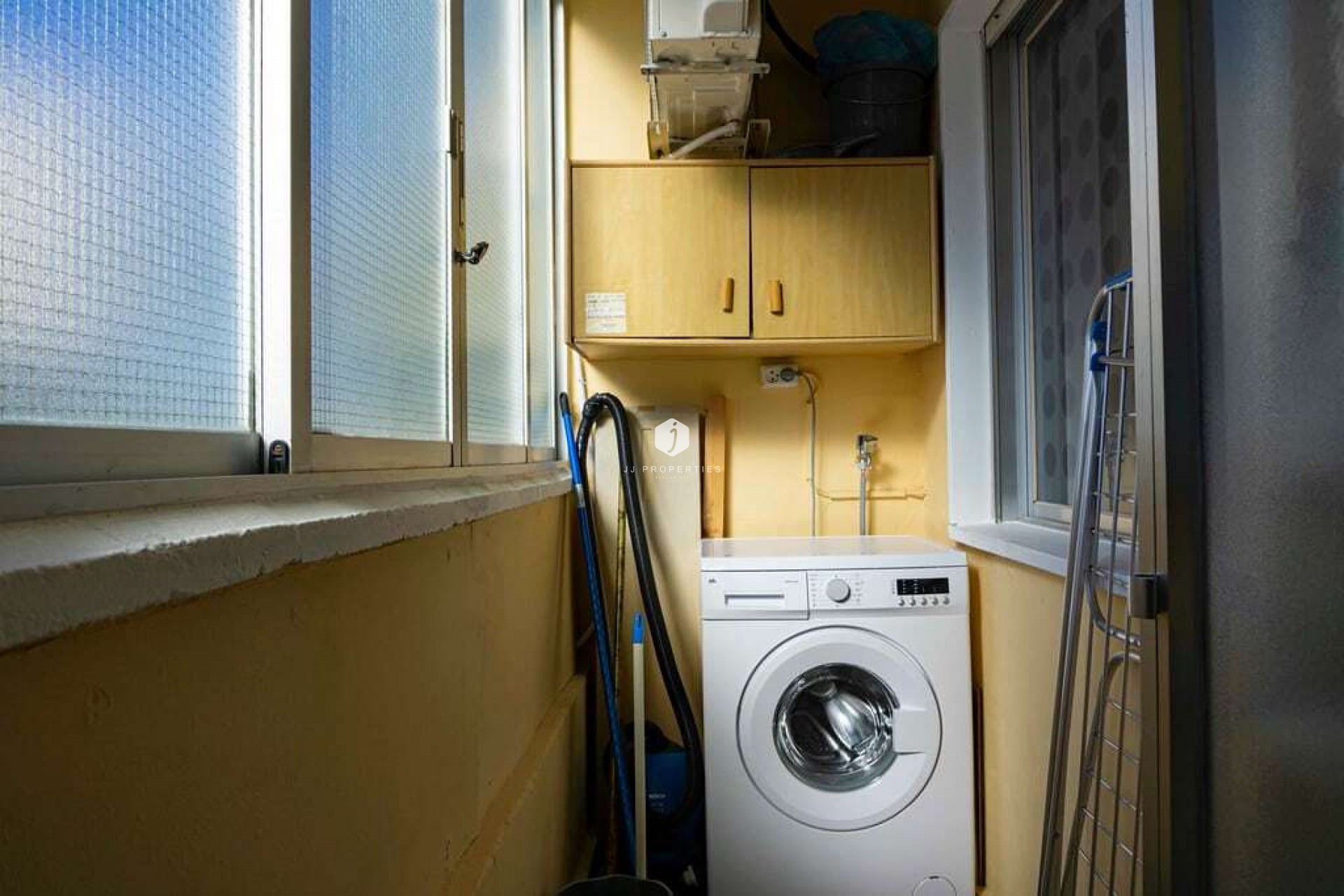 Aus zweiter Hand - Wohnung -
Punta Prima - Costa Blanca