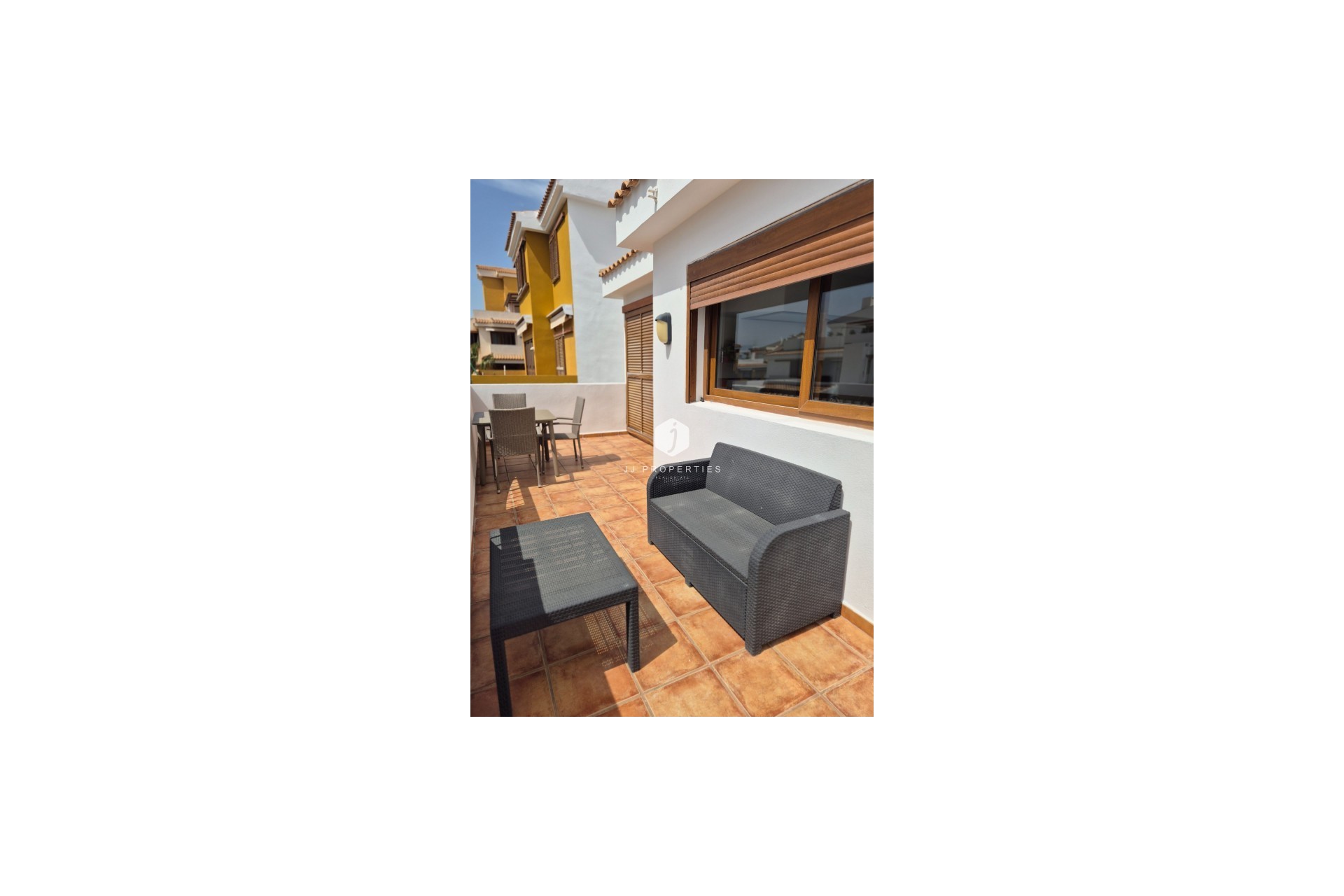 Aus zweiter Hand - Wohnung -
Punta Prima - Costa Blanca