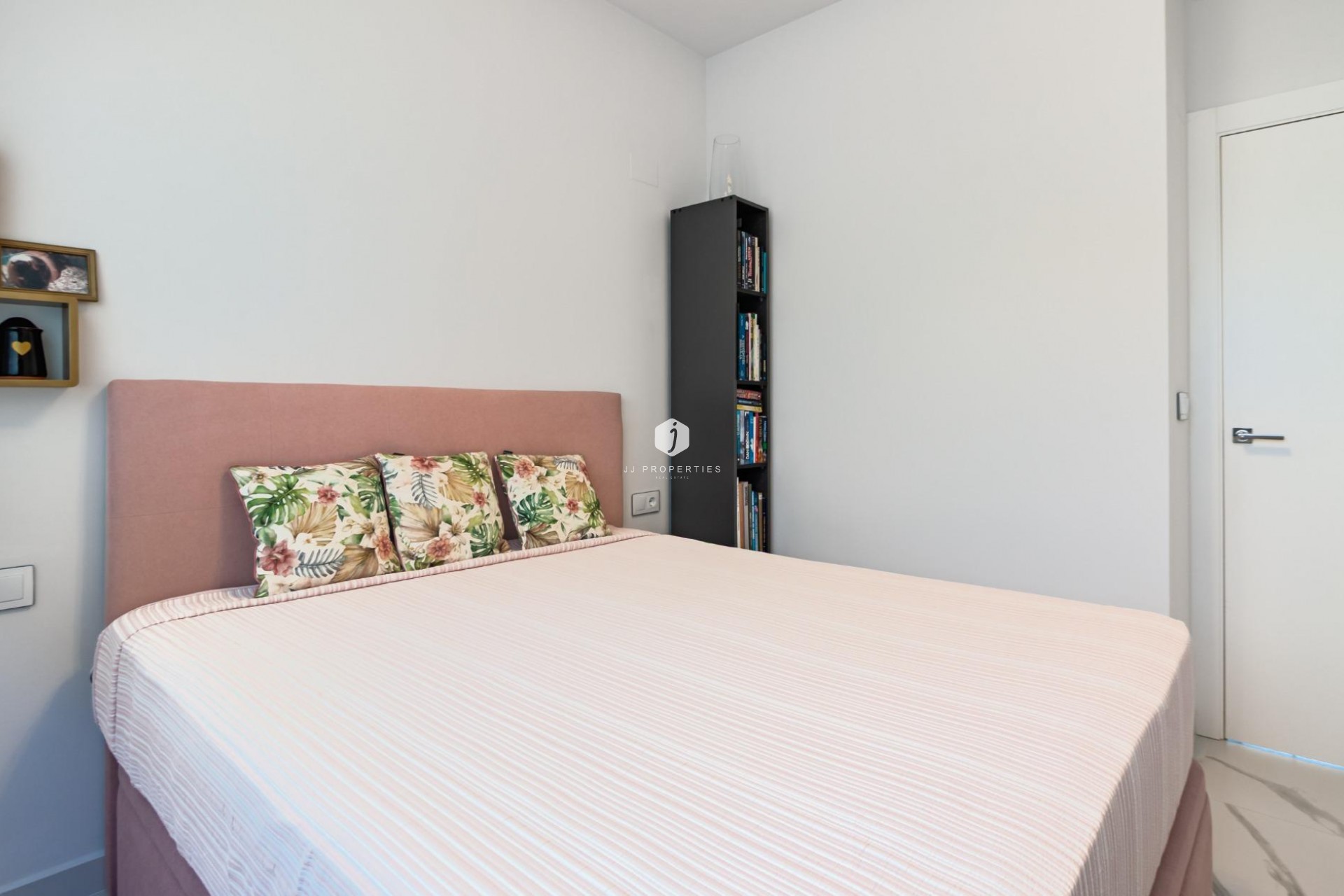 Aus zweiter Hand - Wohnung -
San Miguel de Salinas - Bellavista