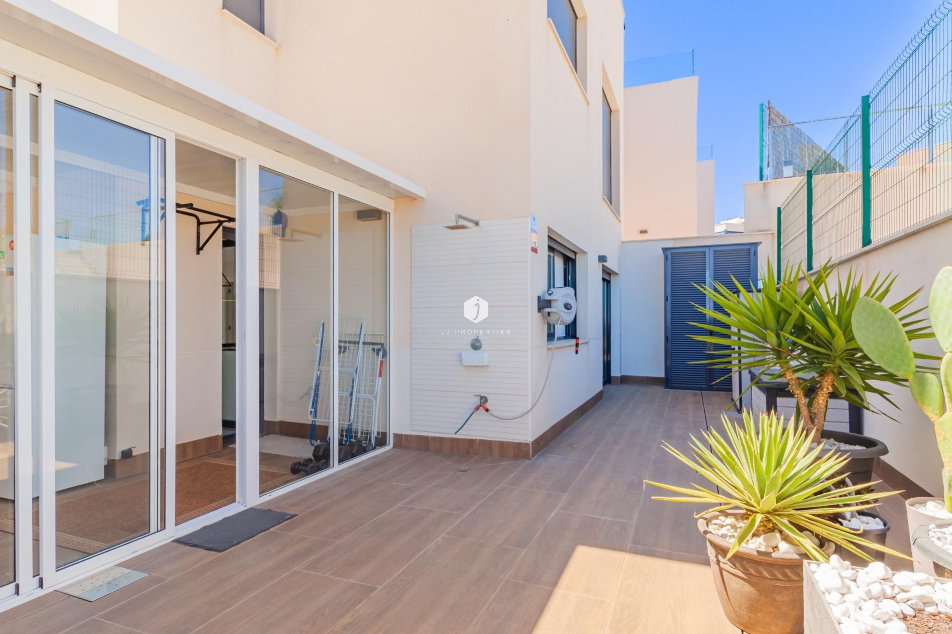 Aus zweiter Hand - Wohnung -
San Miguel de Salinas - Bellavista