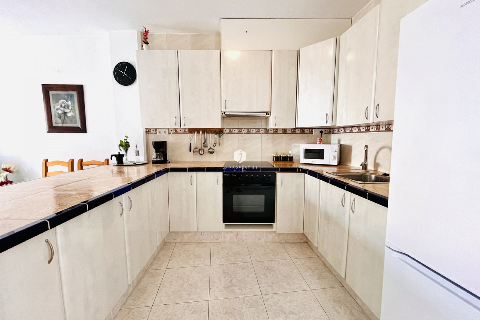 Aus zweiter Hand - Wohnung -
San Miguel de Salinas - Inland