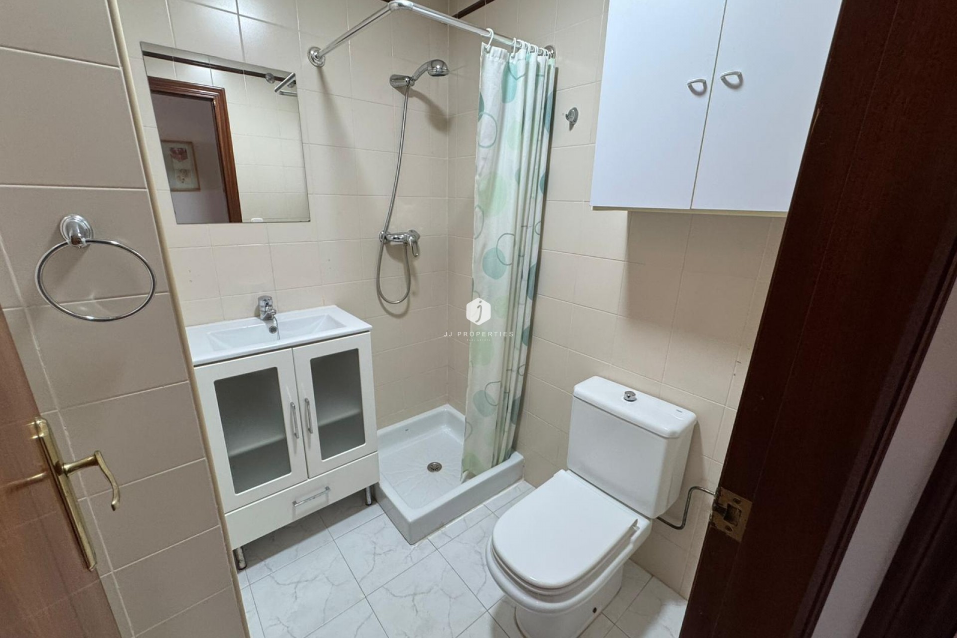 Aus zweiter Hand - Wohnung -
San Miguel de Salinas - Inland