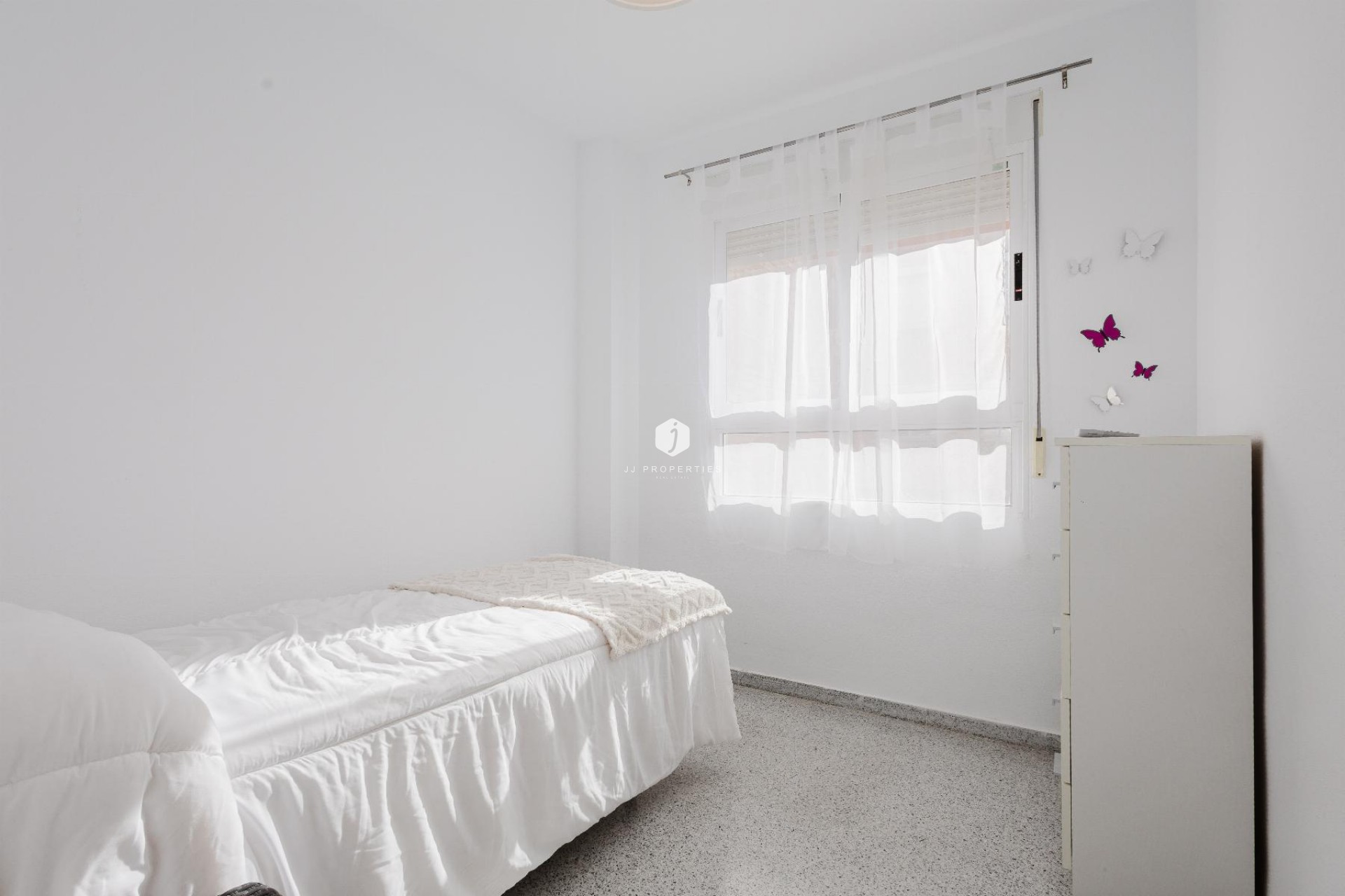 Aus zweiter Hand - Wohnung -
San Miguel de Salinas - Inland