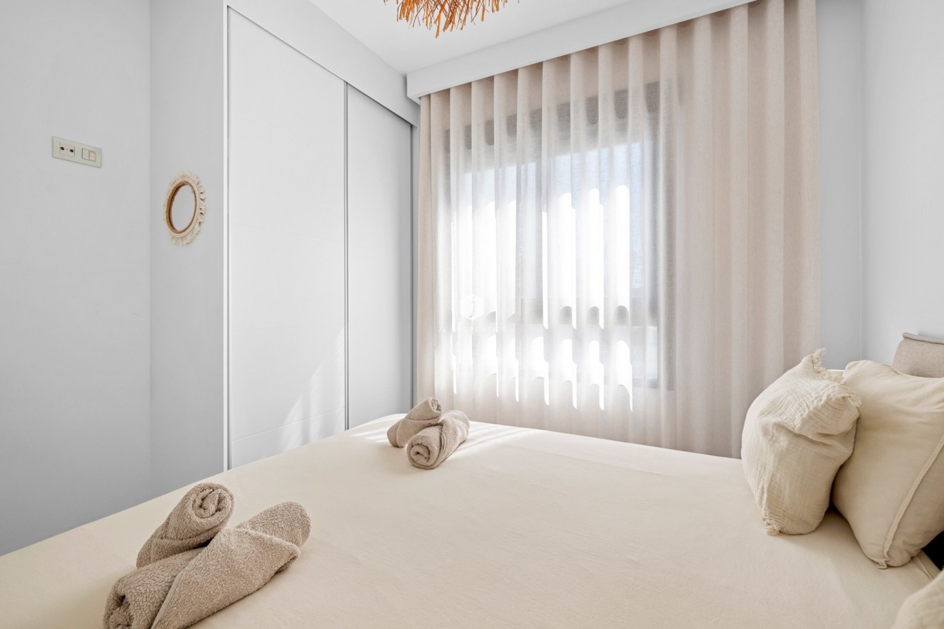 Aus zweiter Hand - Wohnung -
San Miguel de Salinas - Inland
