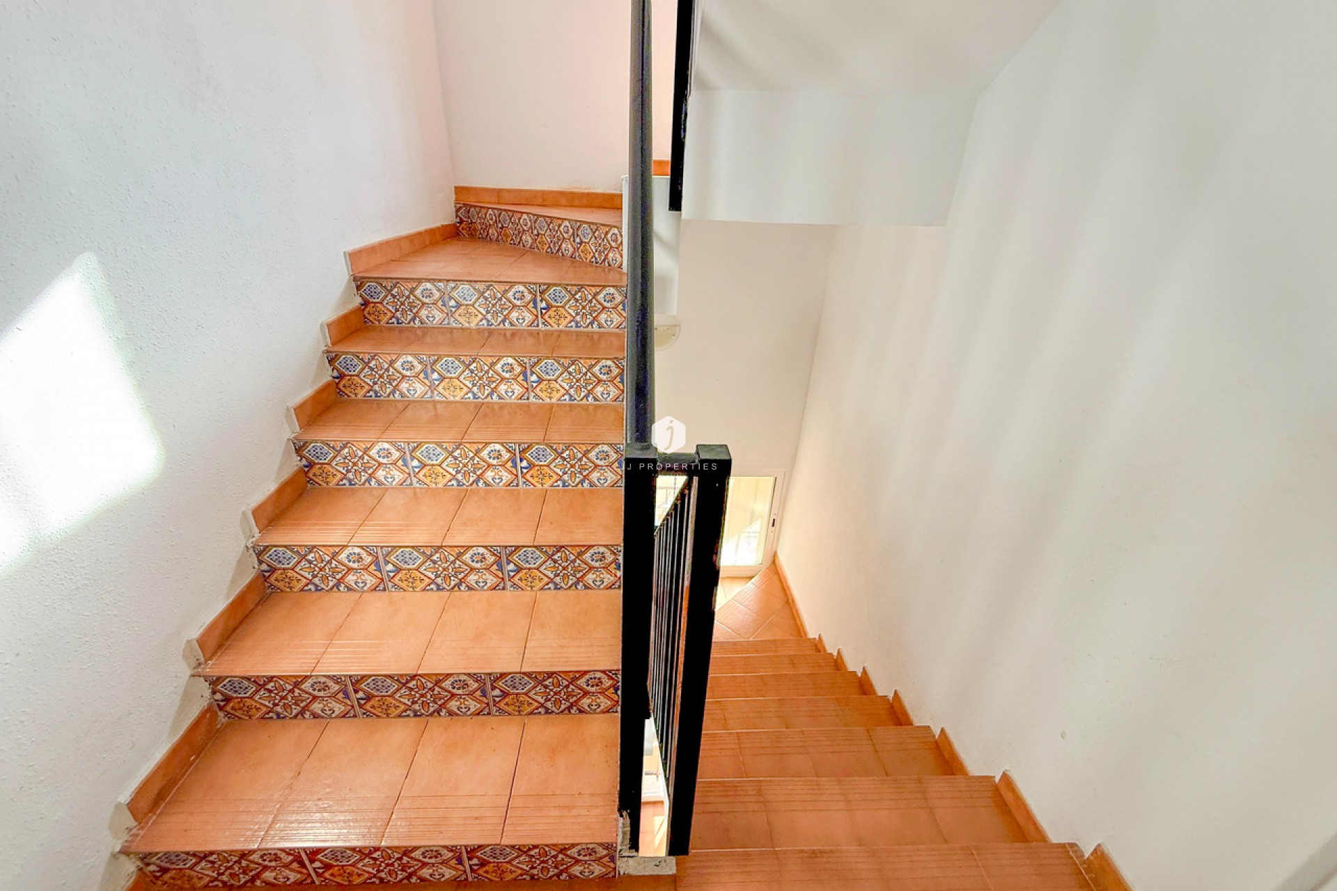 Aus zweiter Hand - Wohnung -
San Miguel de Salinas - Inland