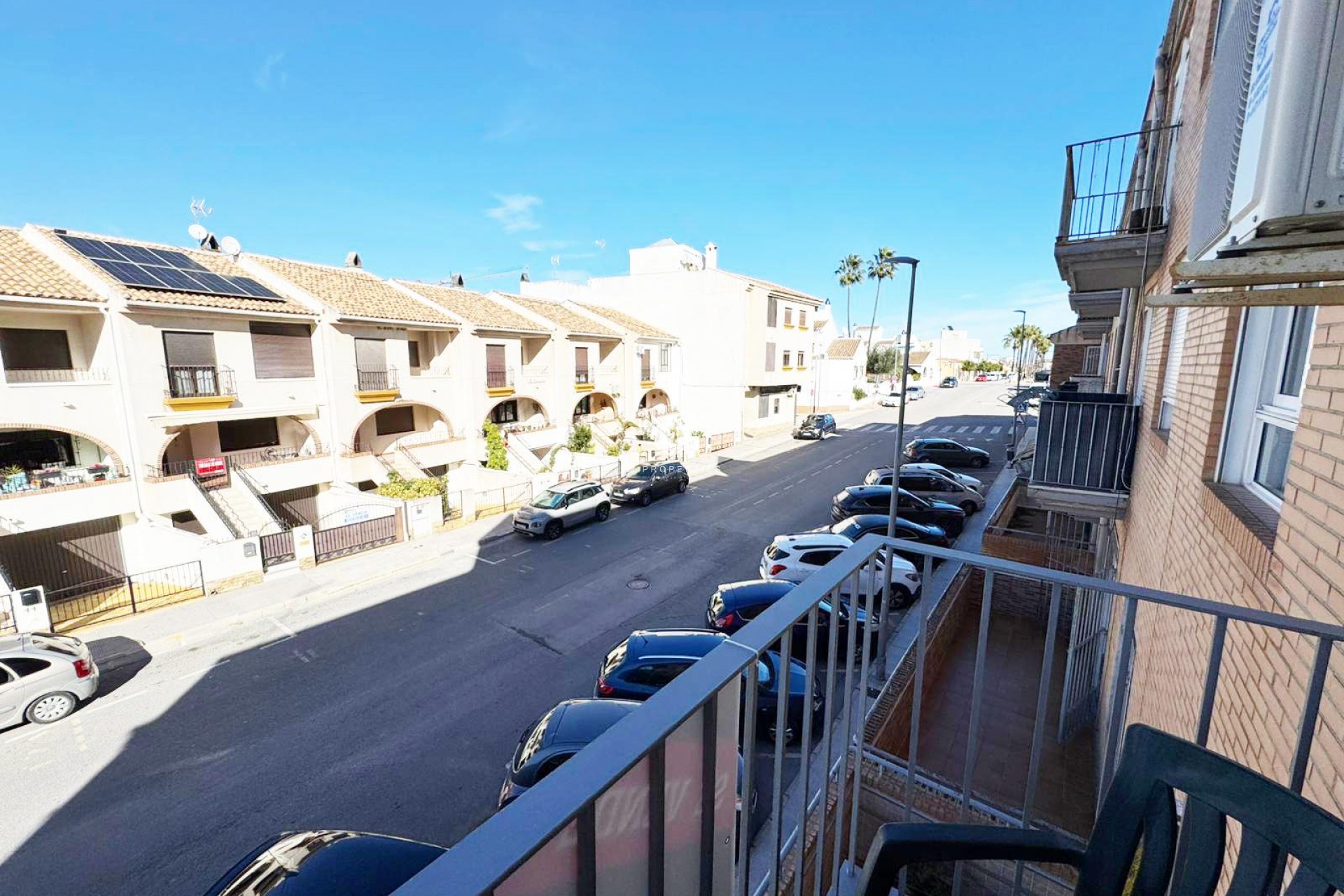 Aus zweiter Hand - Wohnung -
San Miguel de Salinas - Inland