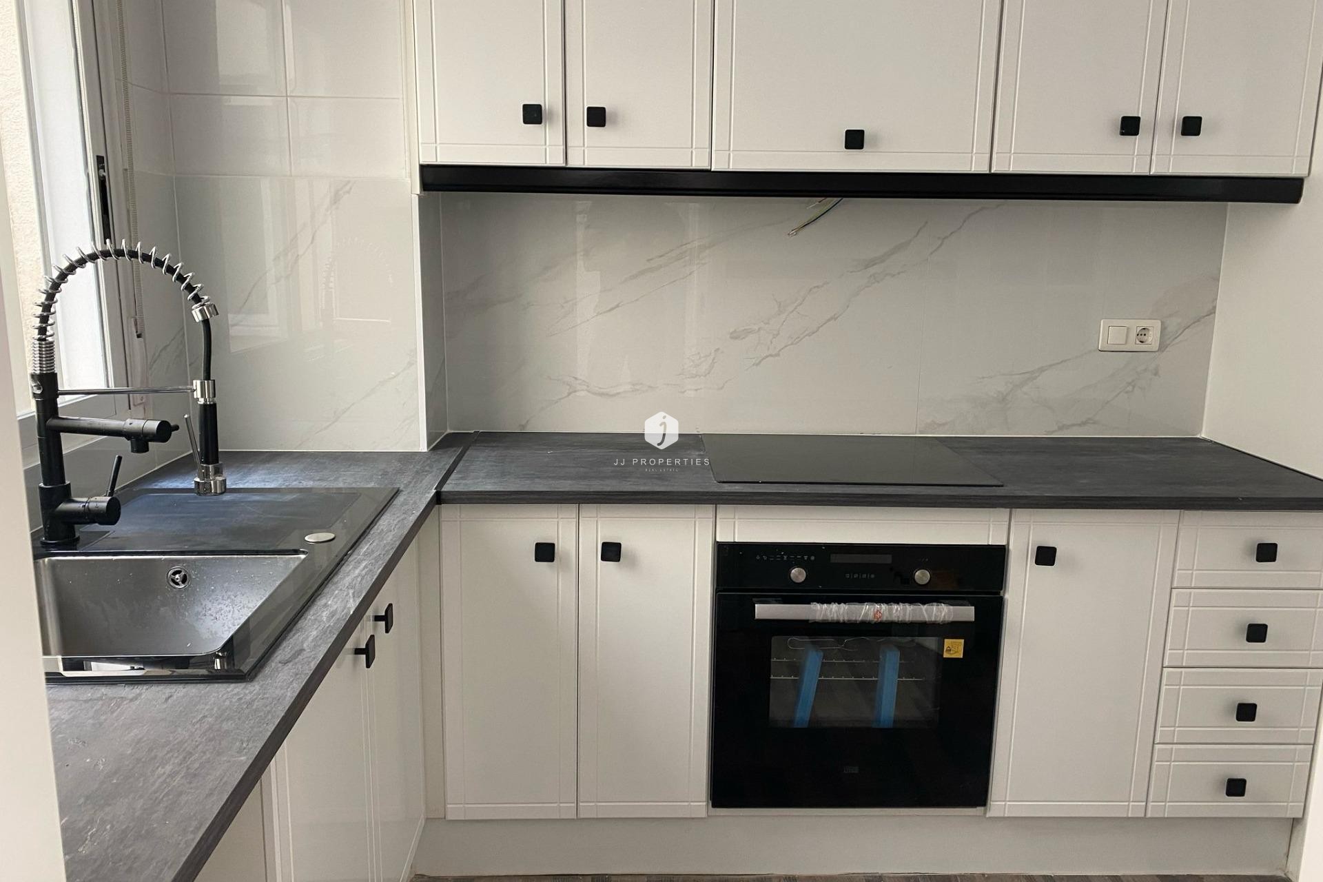 Aus zweiter Hand - Wohnung -
San Miguel de Salinas - Pueblo 9