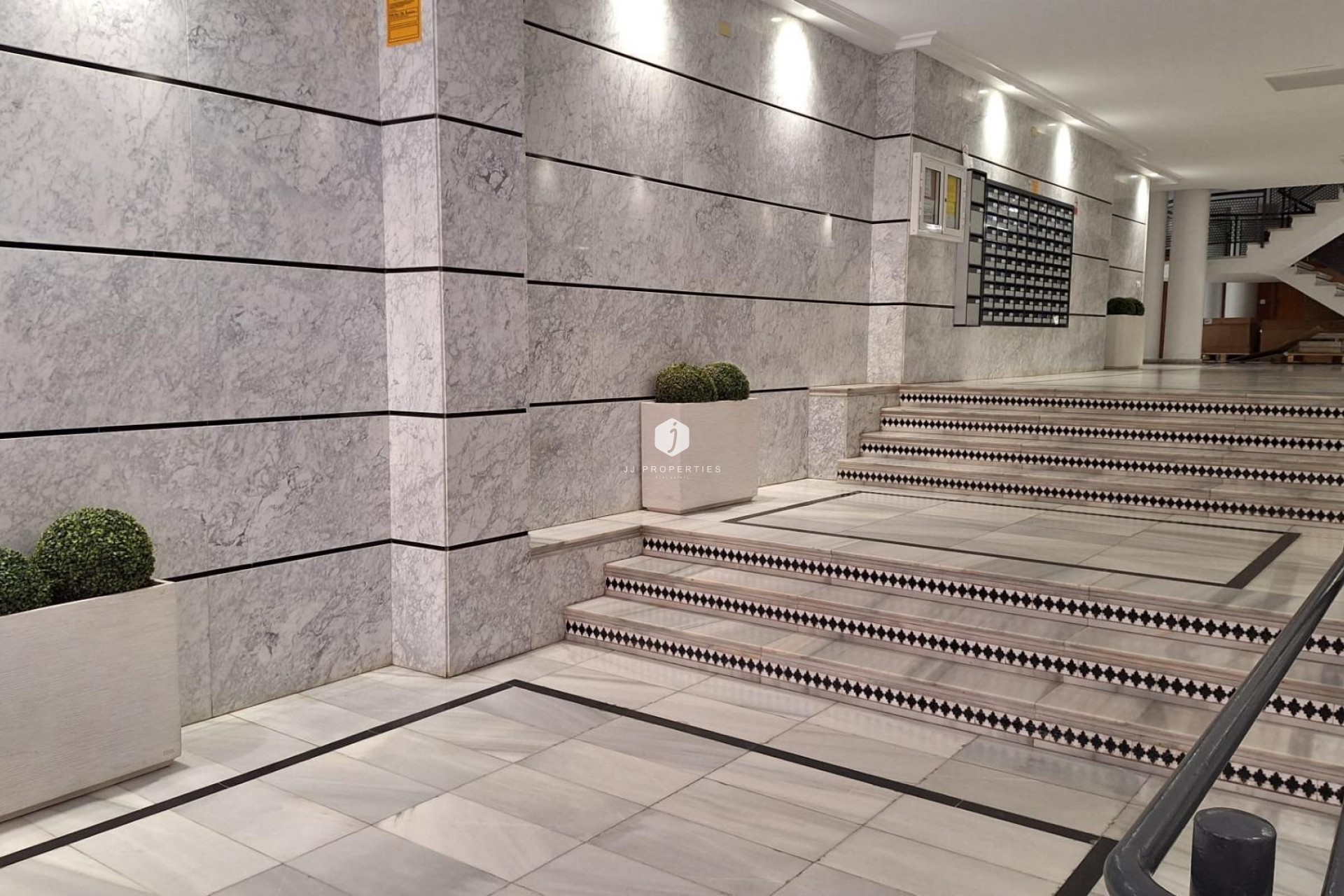 Aus zweiter Hand - Wohnung -
Torrevieja - Acequion