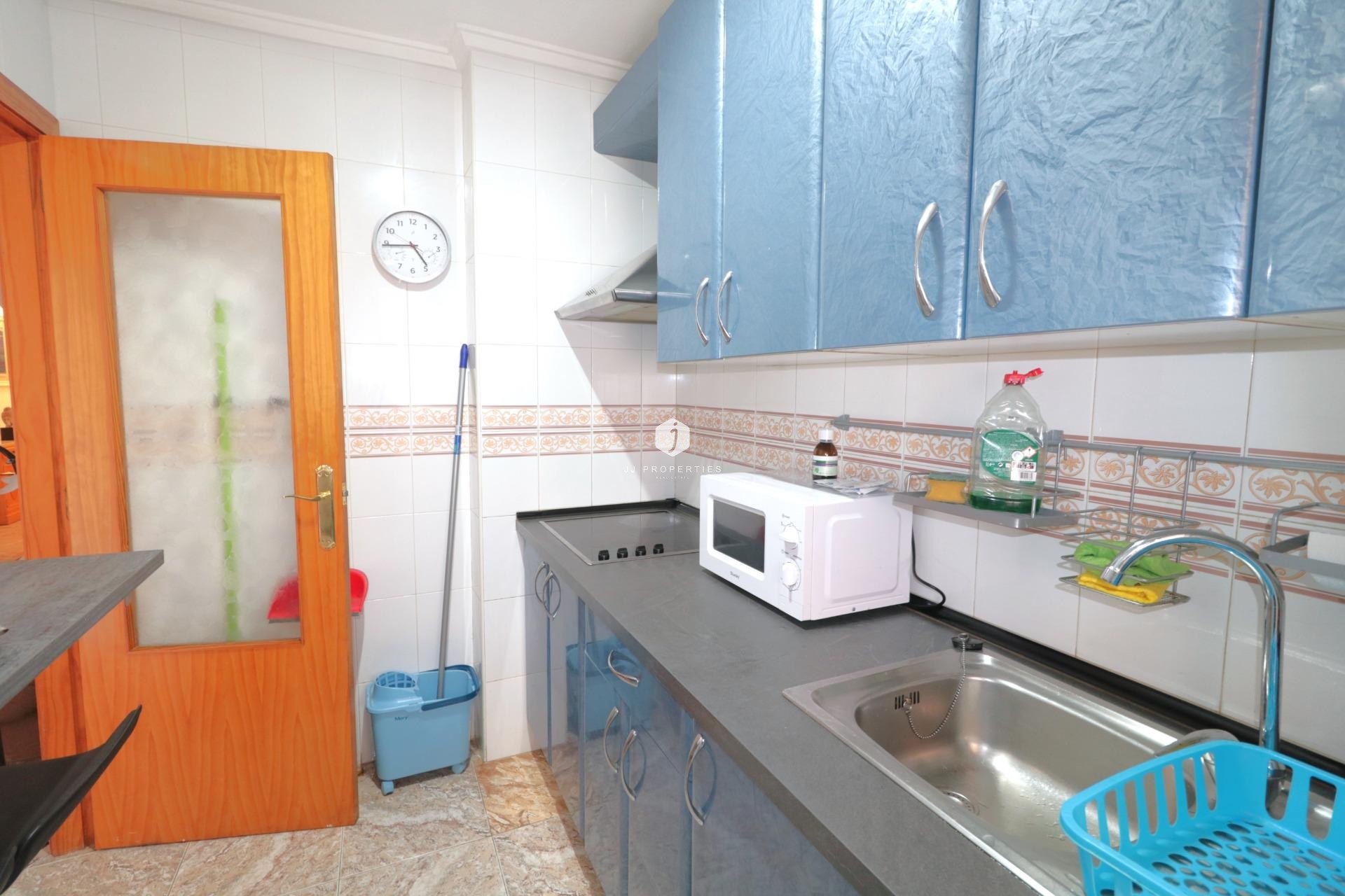 Aus zweiter Hand - Wohnung -
Torrevieja - Acequion