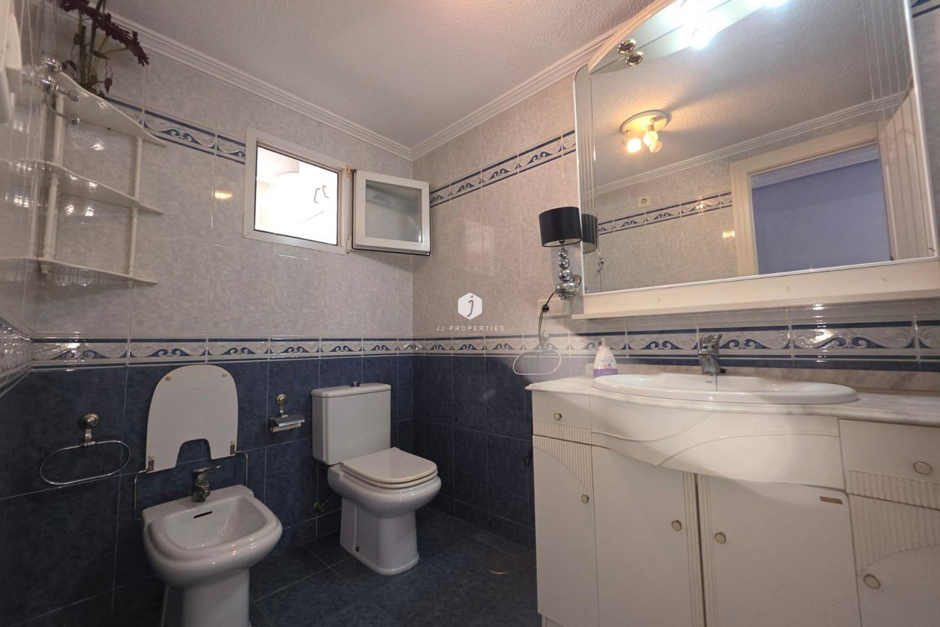 Aus zweiter Hand - Wohnung -
Torrevieja - Acequion