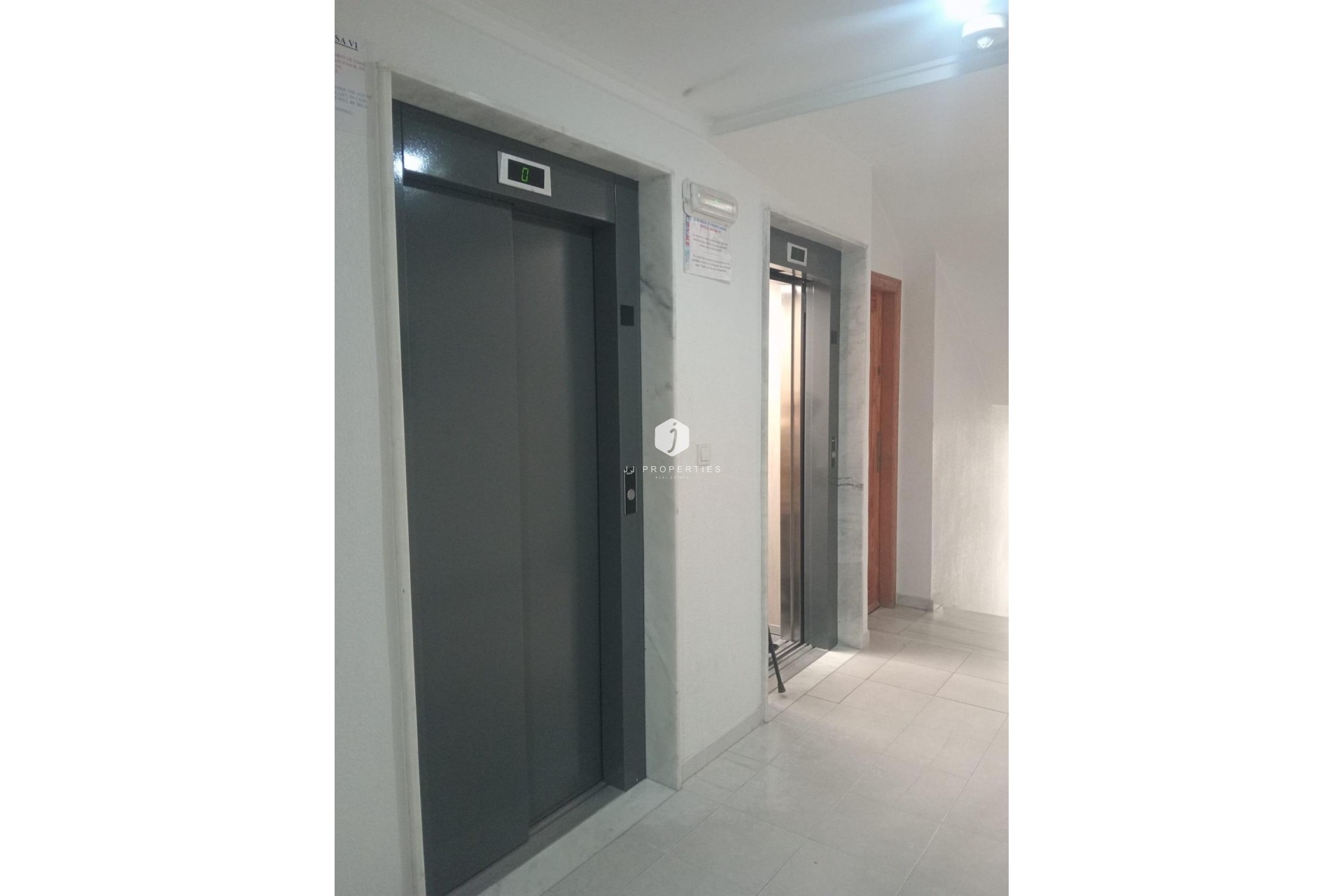Aus zweiter Hand - Wohnung -
Torrevieja - Acequion