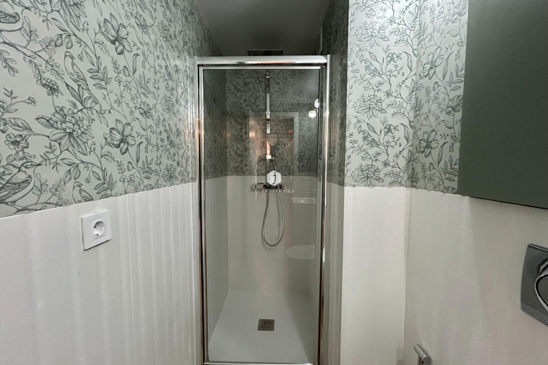 Aus zweiter Hand - Wohnung -
Torrevieja - Acequion