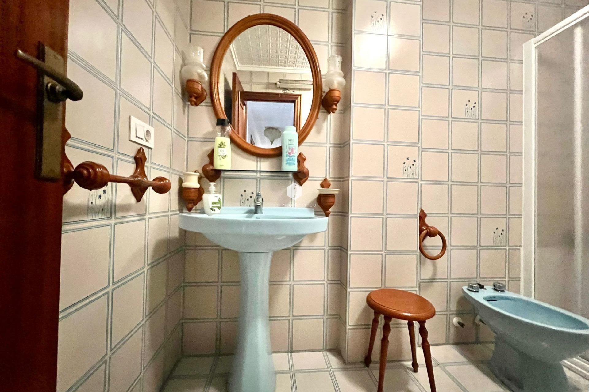 Aus zweiter Hand - Wohnung -
Torrevieja - Acequion