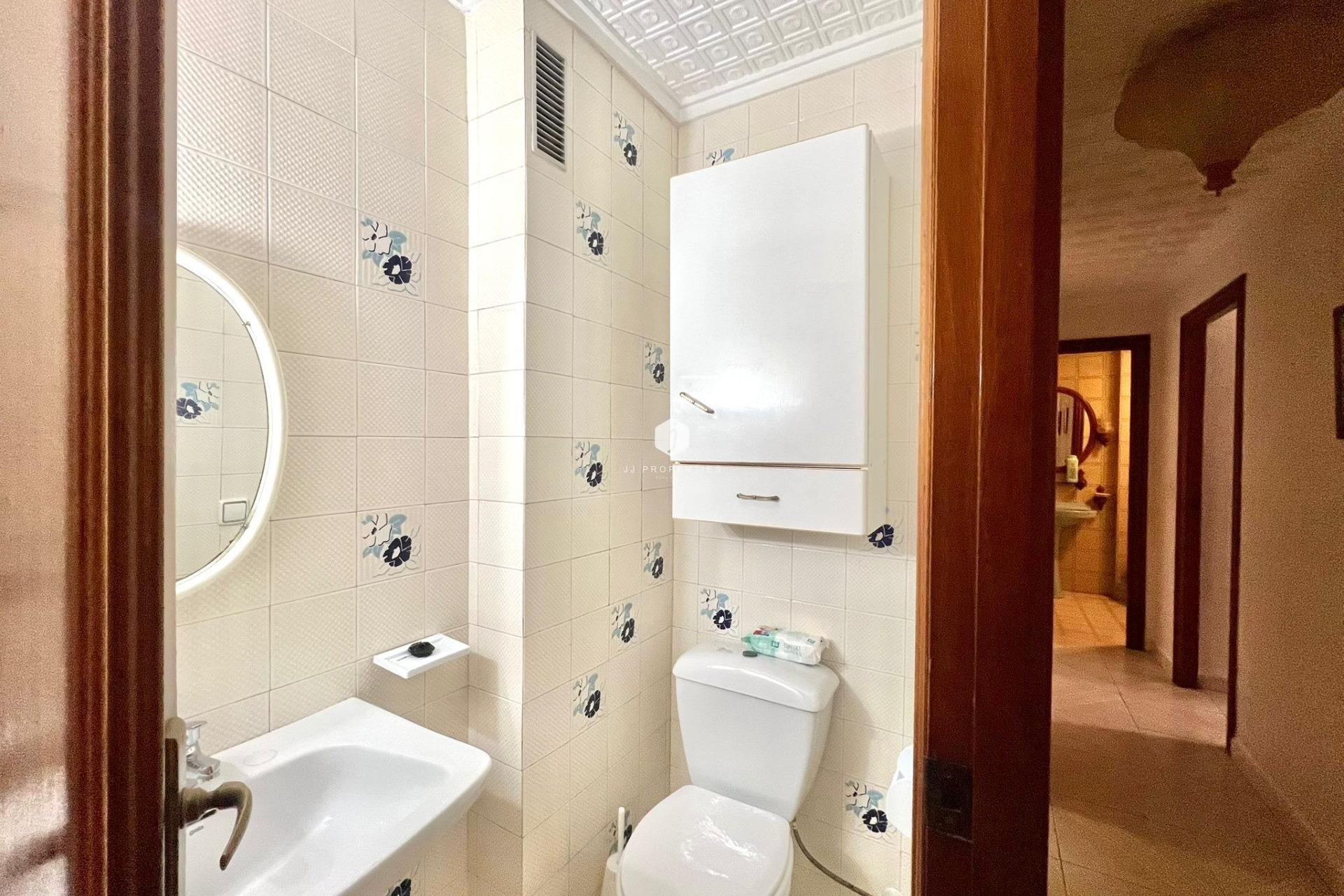 Aus zweiter Hand - Wohnung -
Torrevieja - Acequion