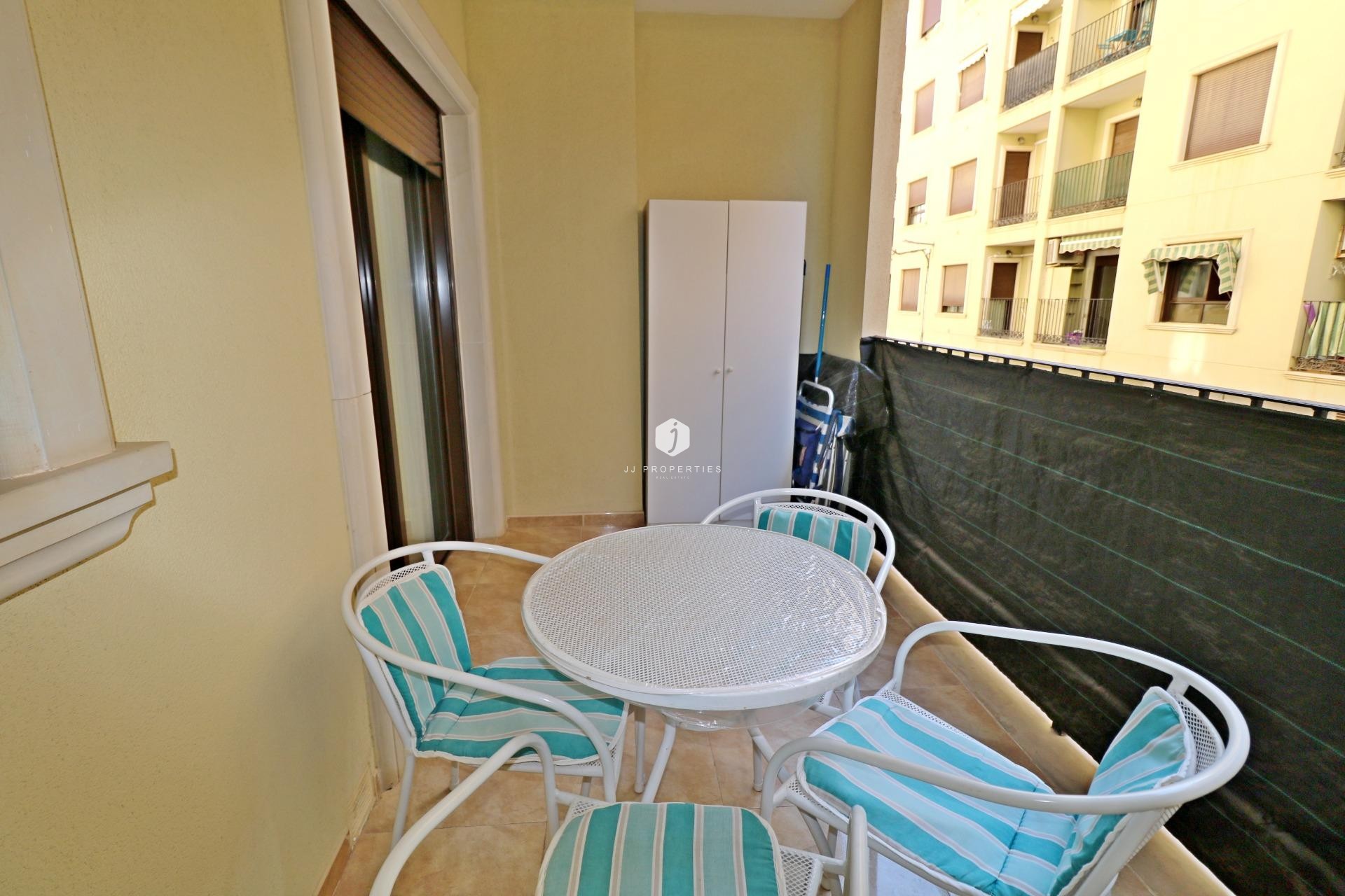 Aus zweiter Hand - Wohnung -
Torrevieja - Acequion