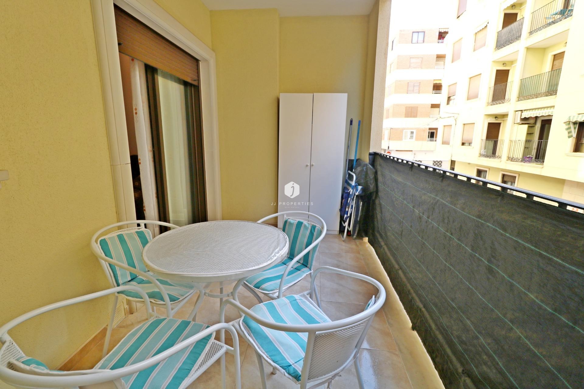 Aus zweiter Hand - Wohnung -
Torrevieja - Acequion
