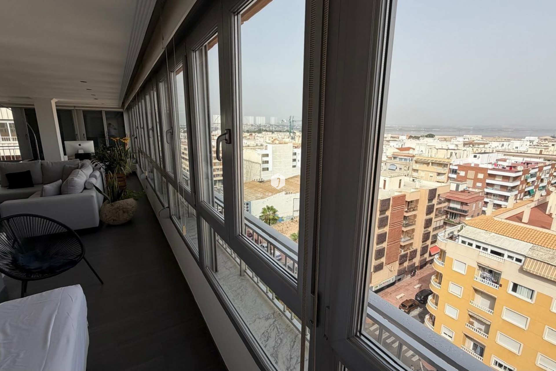 Aus zweiter Hand - Wohnung -
Torrevieja - Acequion