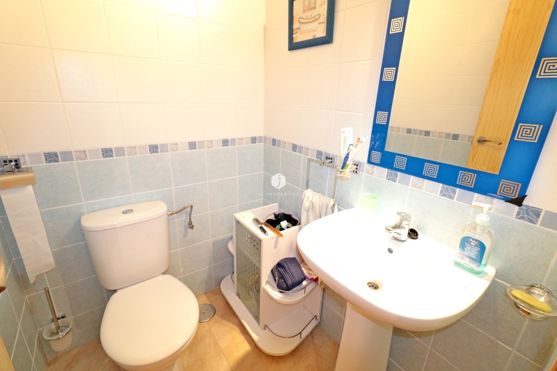 Aus zweiter Hand - Wohnung -
Torrevieja - Acequion
