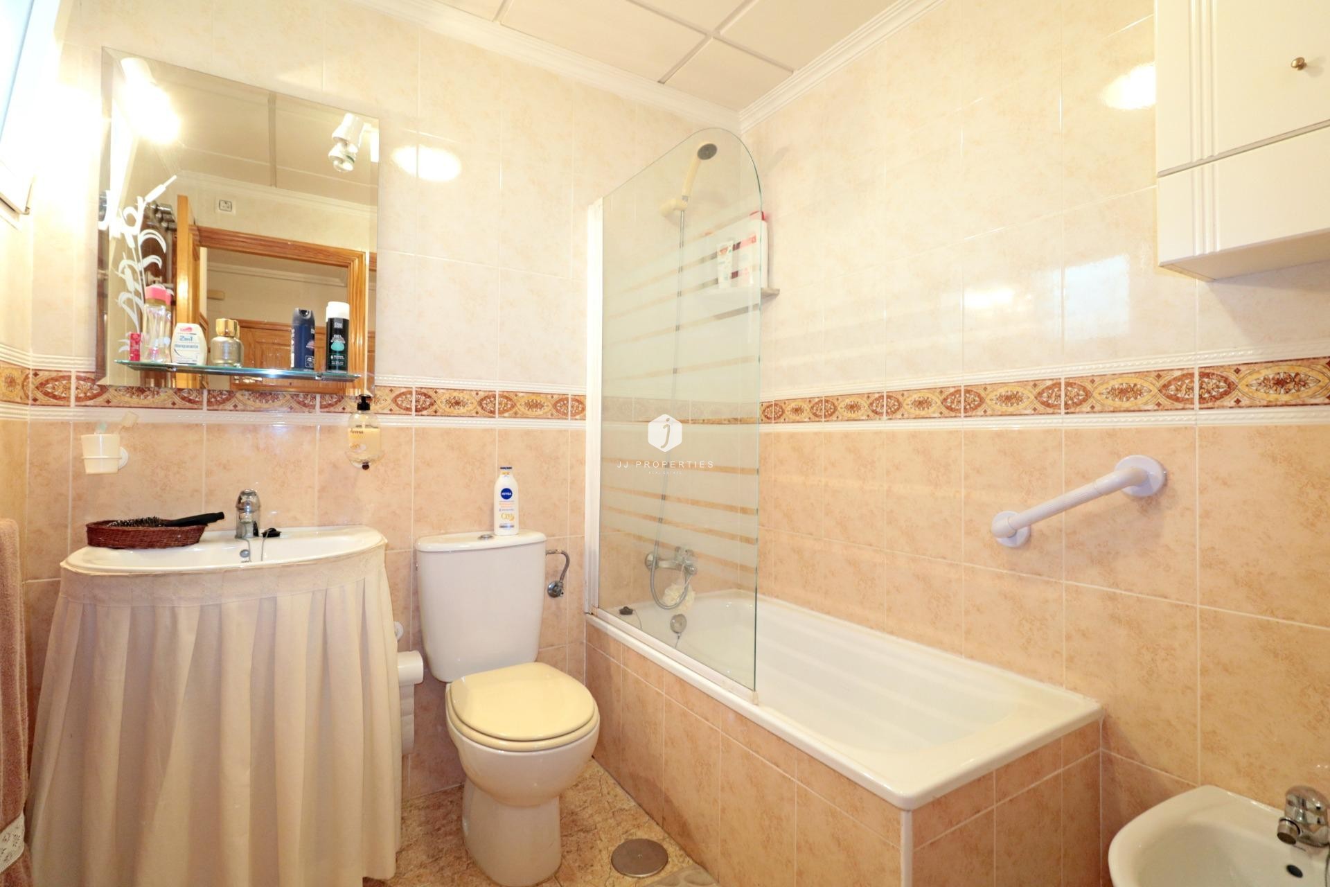 Aus zweiter Hand - Wohnung -
Torrevieja - Acequion