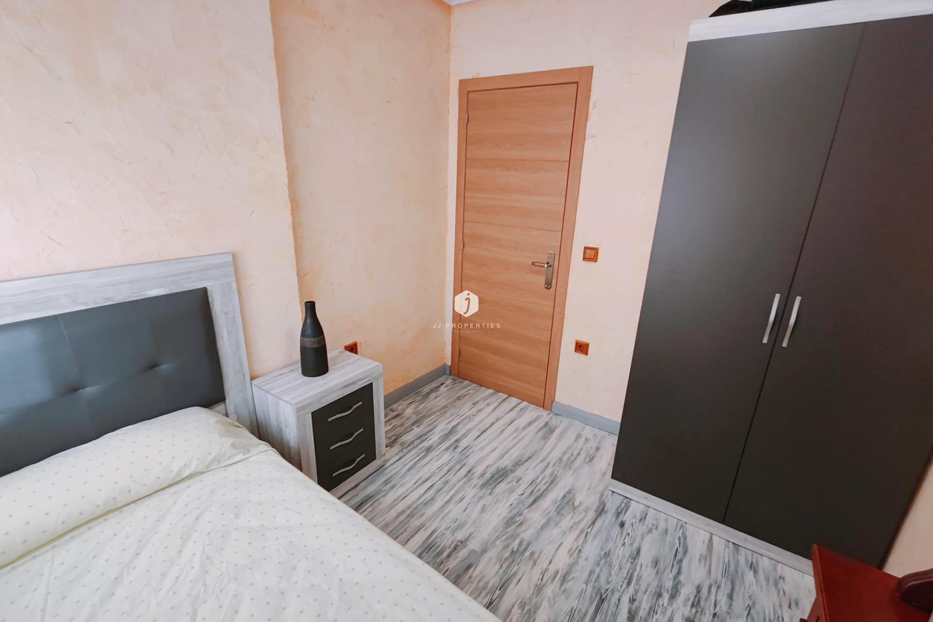 Aus zweiter Hand - Wohnung -
Torrevieja - Acequion