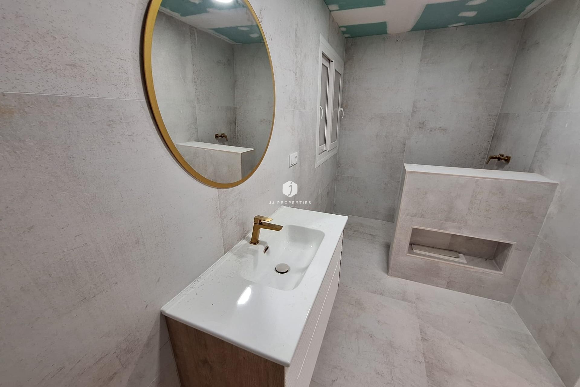 Aus zweiter Hand - Wohnung -
Torrevieja - Acequion