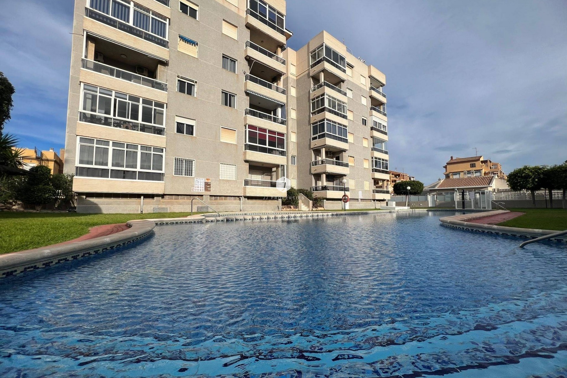 Aus zweiter Hand - Wohnung -
Torrevieja - aguas nuevas